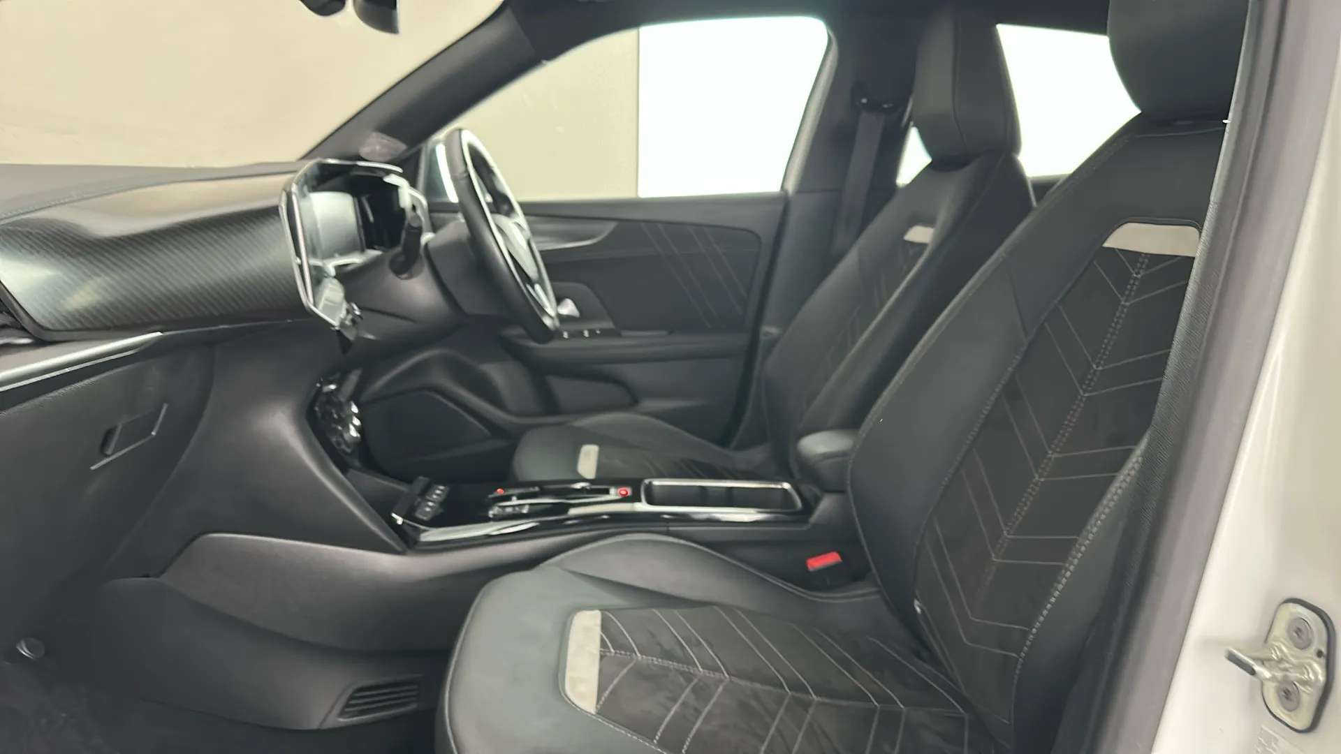 2023 VAUXHALL MOKKA 2023 VAUXHALL MOKKA