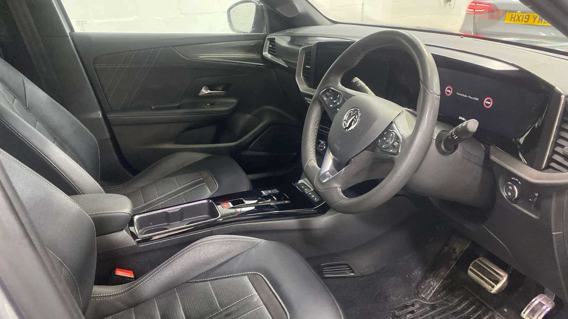 A 2022 VAUXHALL MOKKA 100kW Ultimate 50kWh Auto A 2022 VAUXHALL MOKKA 100kW Ultimate 50kWh Auto