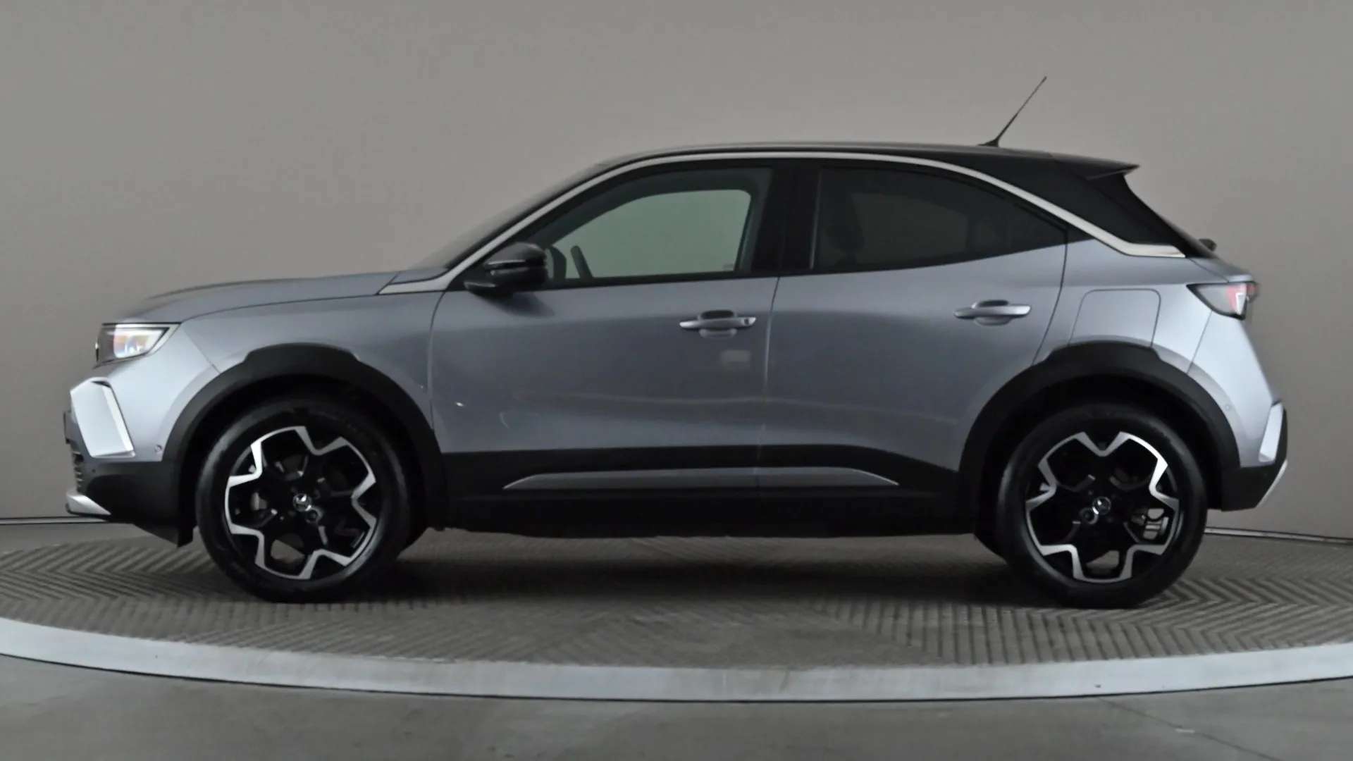 A 2023 VAUXHALL MOKKA 100kW Ultimate 50kWh Auto A 2023 VAUXHALL MOKKA 100kW Ultimate 50kWh Auto