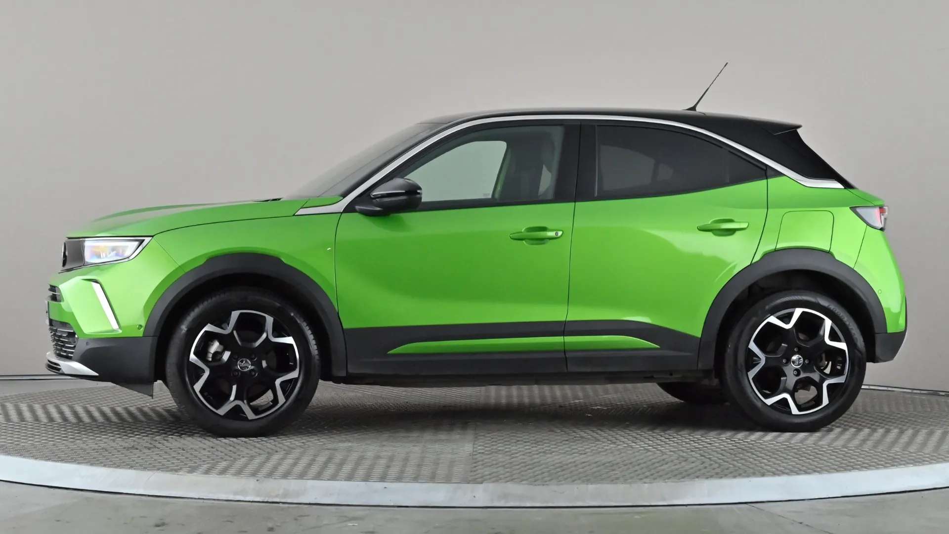 A 2023 VAUXHALL MOKKA 100kW Ultimate 50kWh Auto A 2023 VAUXHALL MOKKA 100kW Ultimate 50kWh Auto