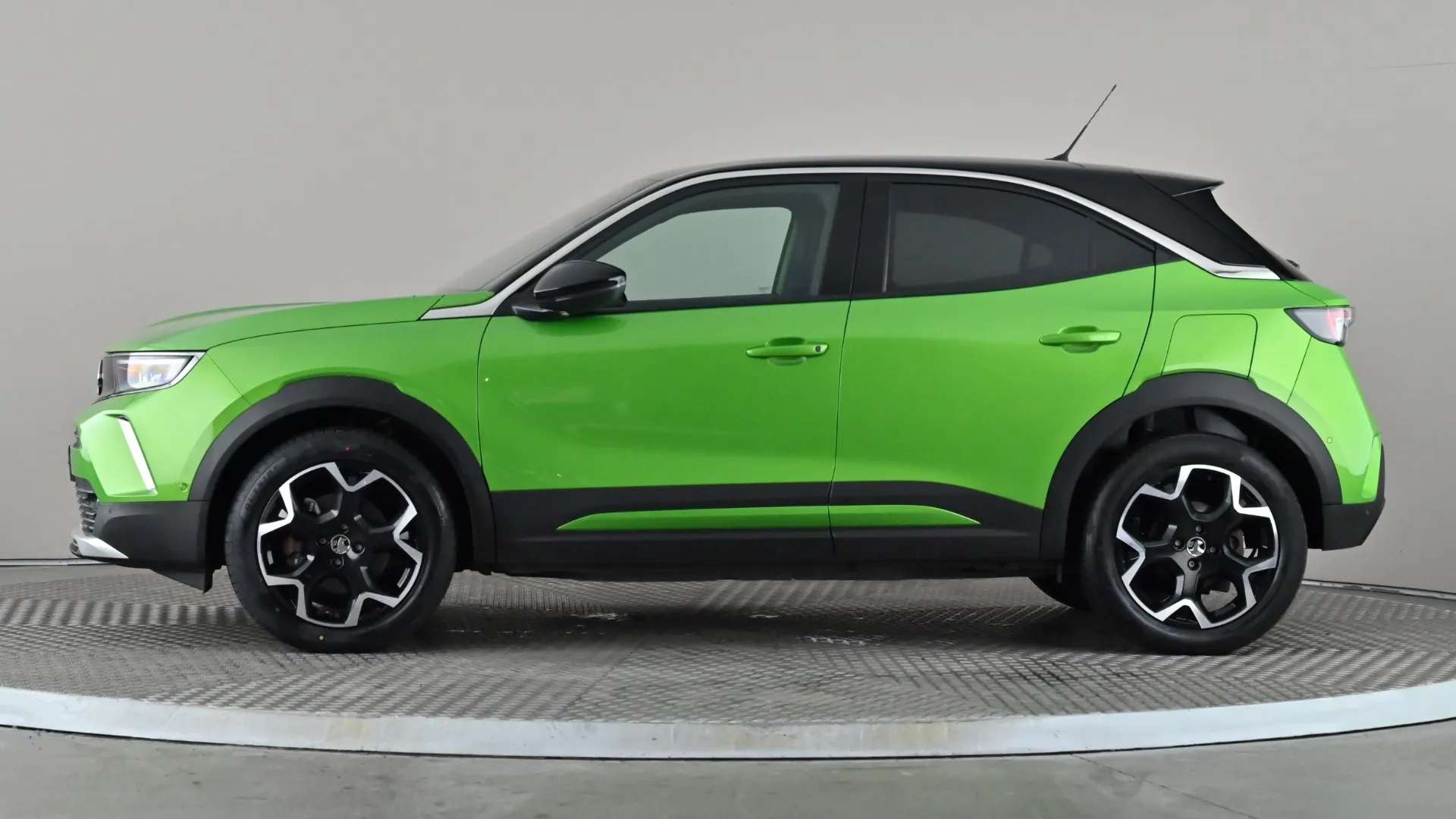 A 2023 VAUXHALL MOKKA 100kW Ultimate 50kWh Auto A 2023 VAUXHALL MOKKA 100kW Ultimate 50kWh Auto