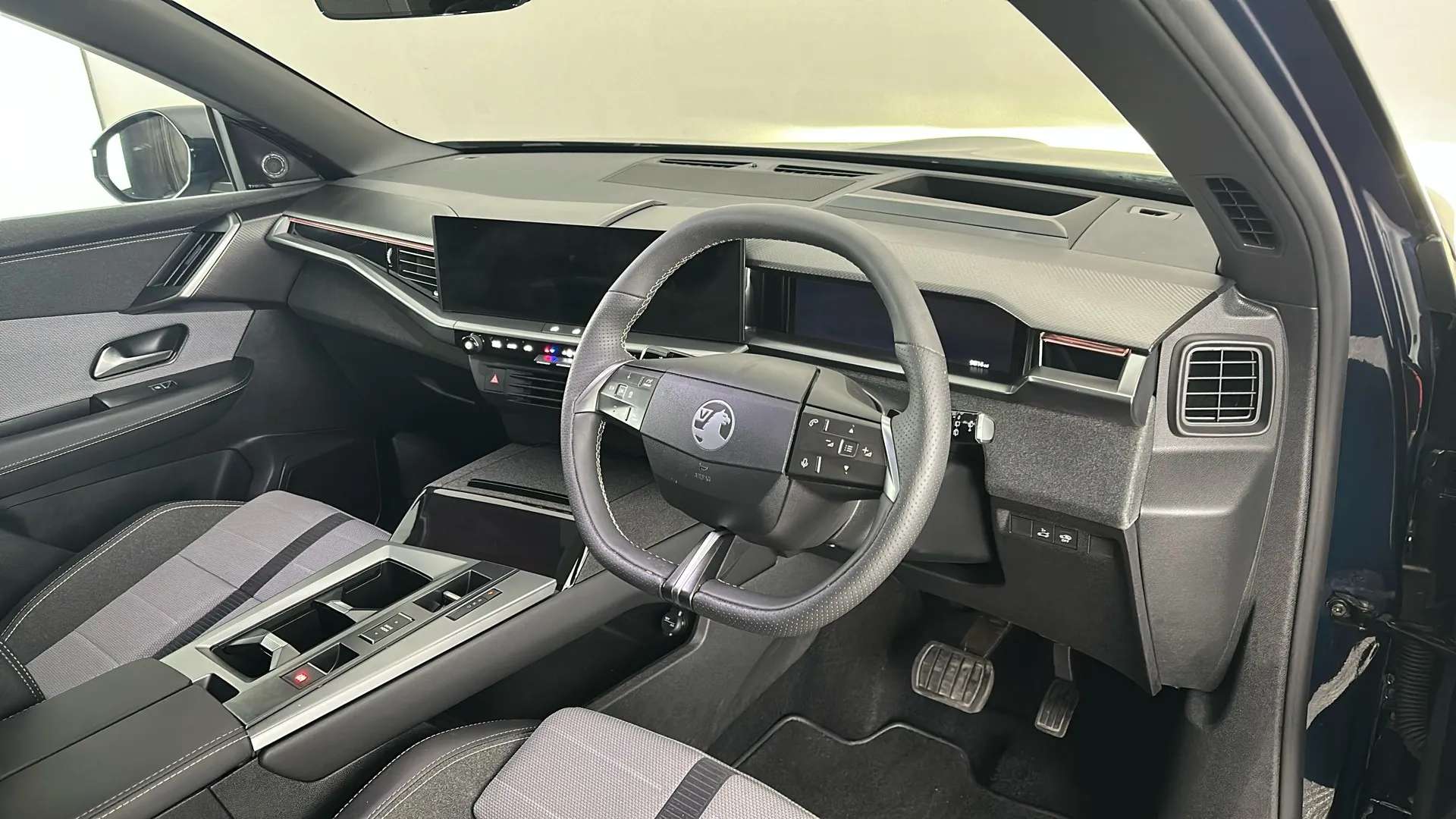 2025 VAUXHALL GRANDLAND 2025 VAUXHALL GRANDLAND