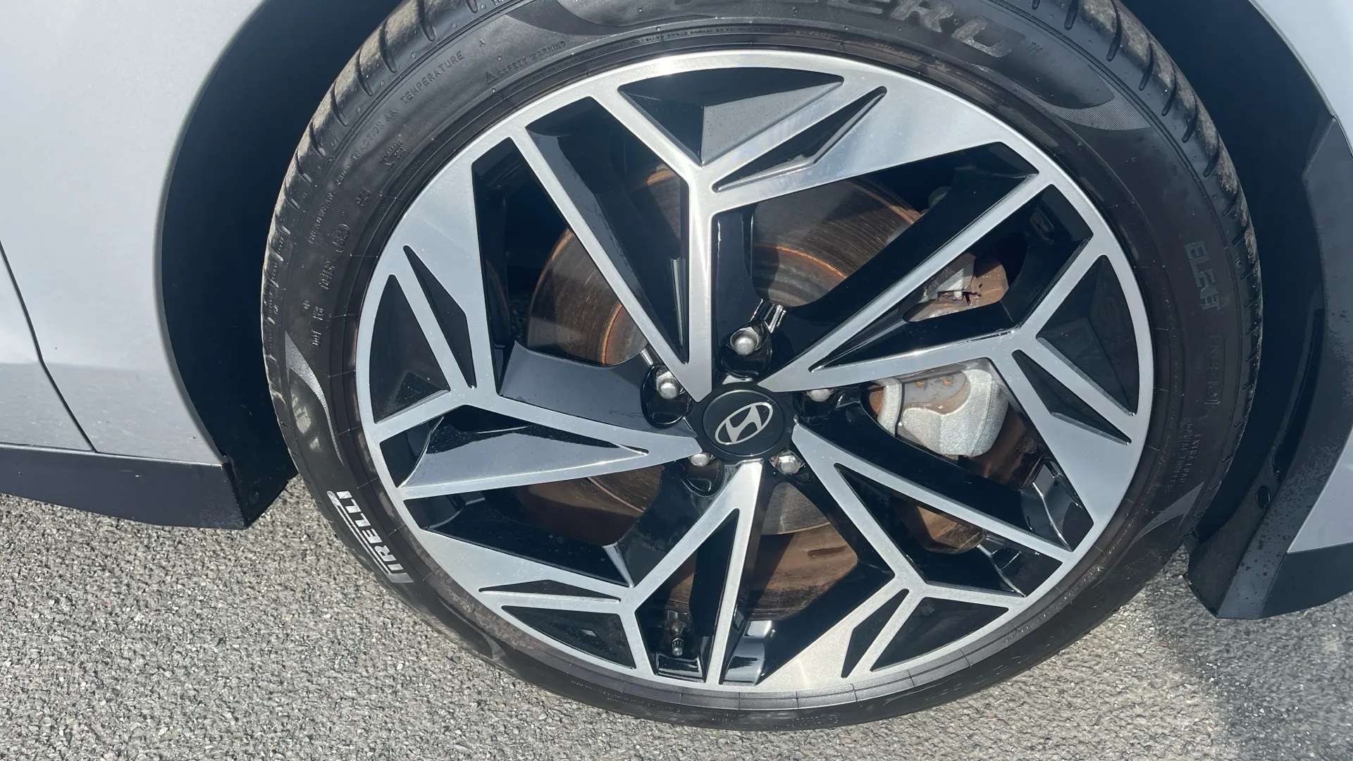 2023 HYUNDAI IONIQ 6 2023 HYUNDAI IONIQ 6