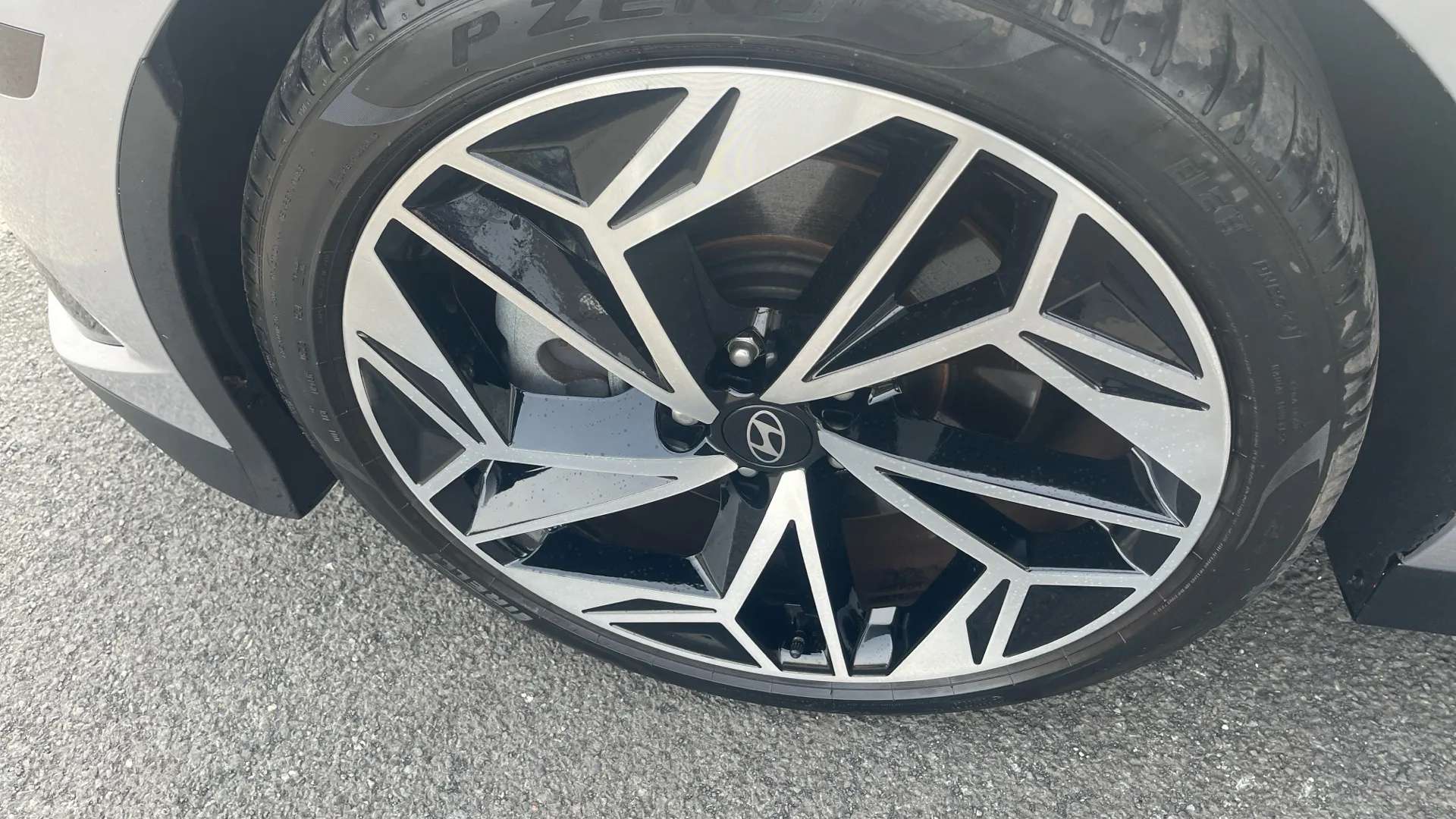 2023 HYUNDAI IONIQ 6 2023 HYUNDAI IONIQ 6