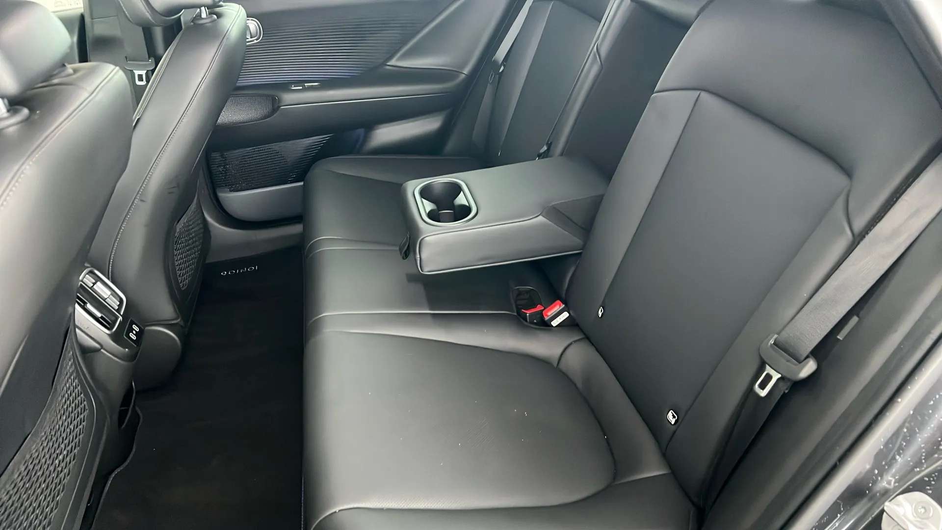 2025 HYUNDAI IONIQ 6 2025 HYUNDAI IONIQ 6