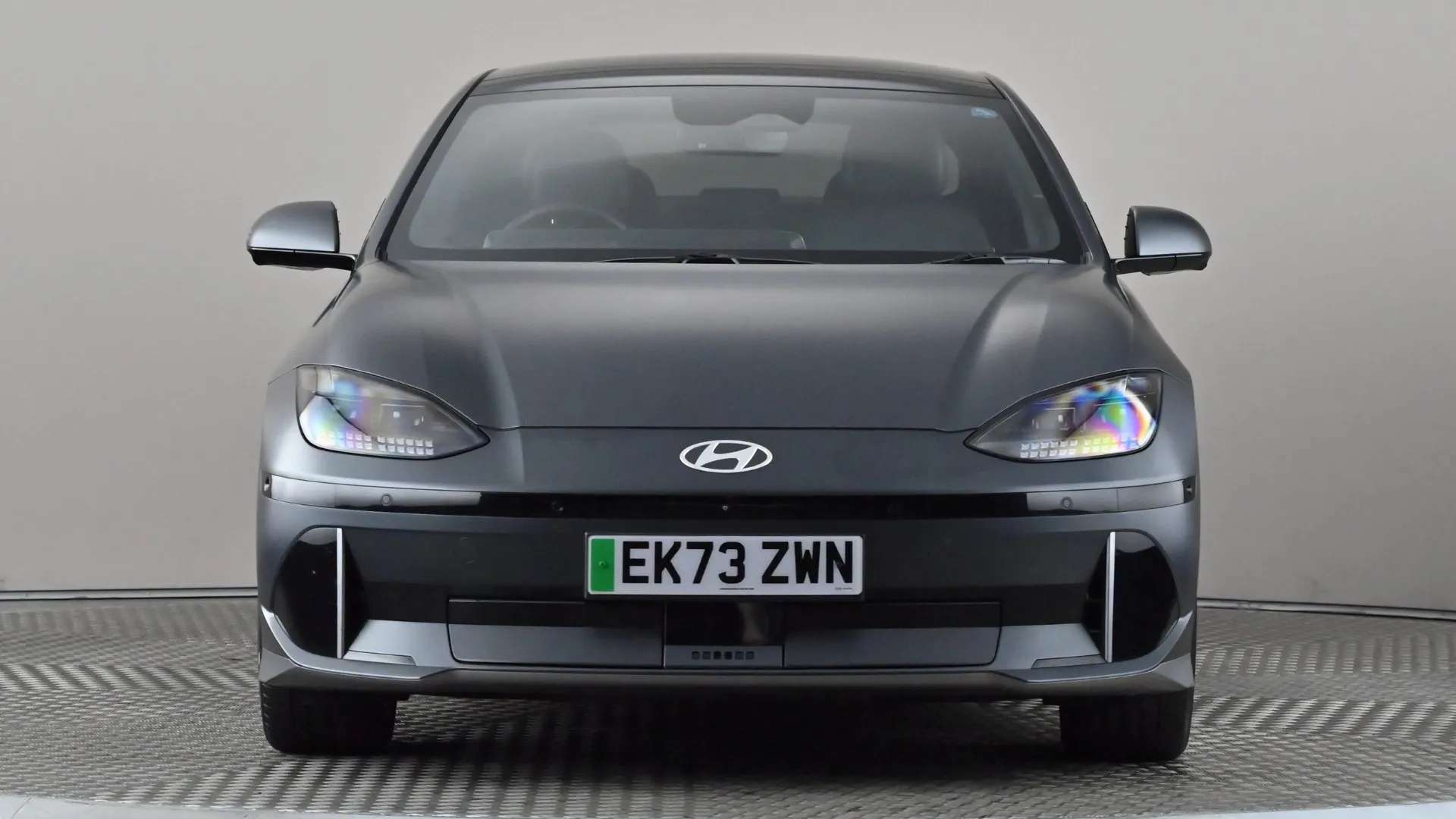A 2023 HYUNDAI IONIQ 6 168kW Ultimate 77kWh Auto A 2023 HYUNDAI IONIQ 6 168kW Ultimate 77kWh Auto