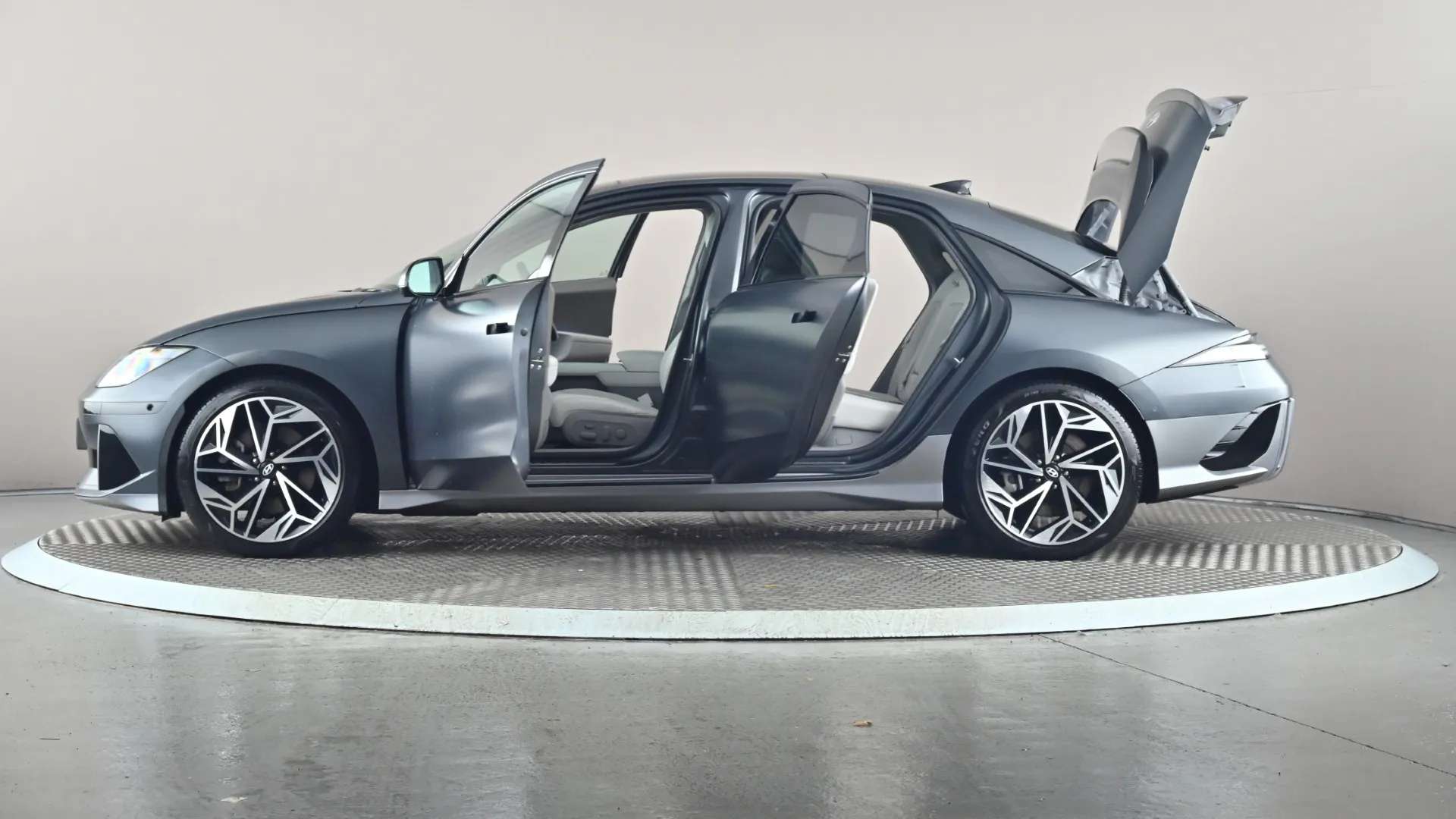 2023 HYUNDAI IONIQ 6 2023 HYUNDAI IONIQ 6