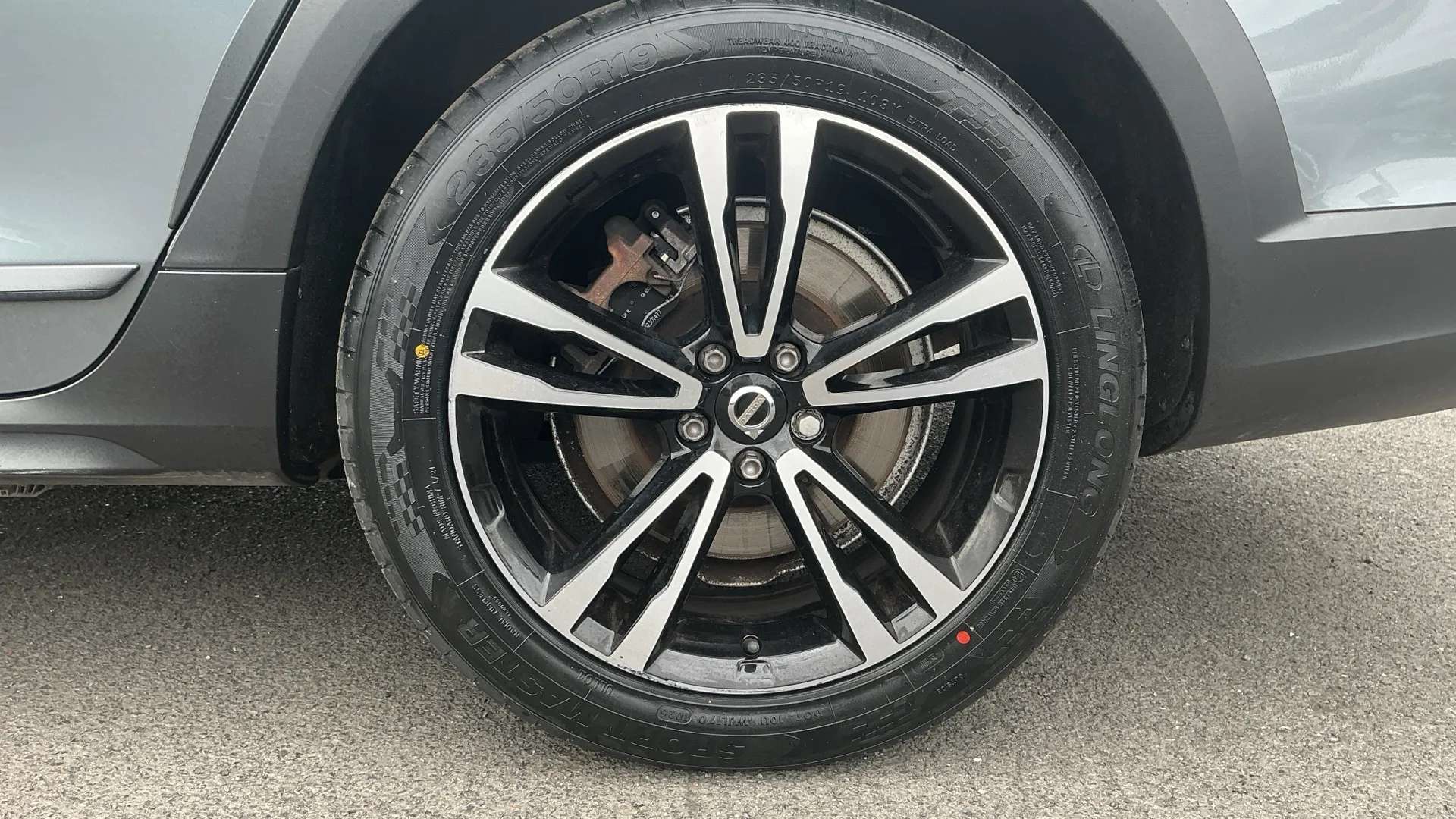 2020 VOLVO V90 2020 VOLVO V90