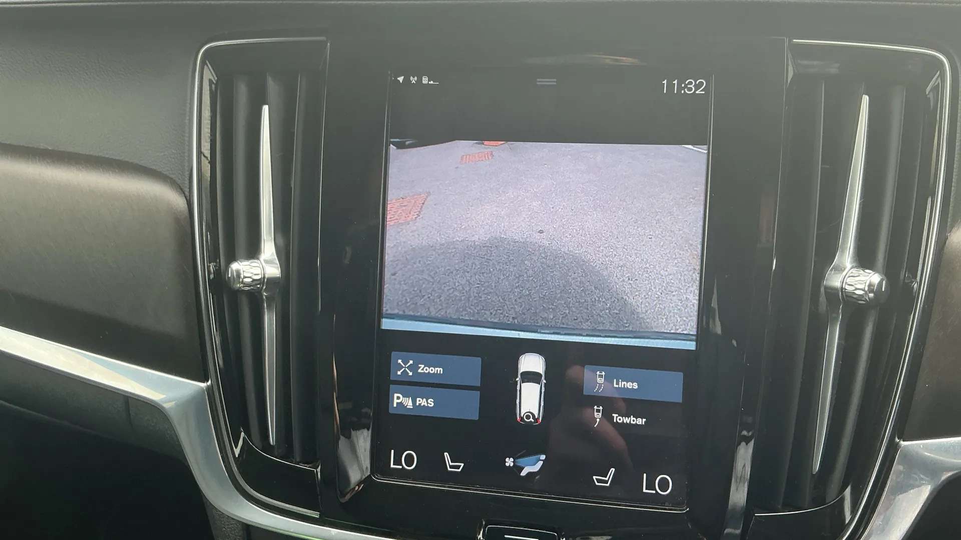 2020 VOLVO V90 2020 VOLVO V90