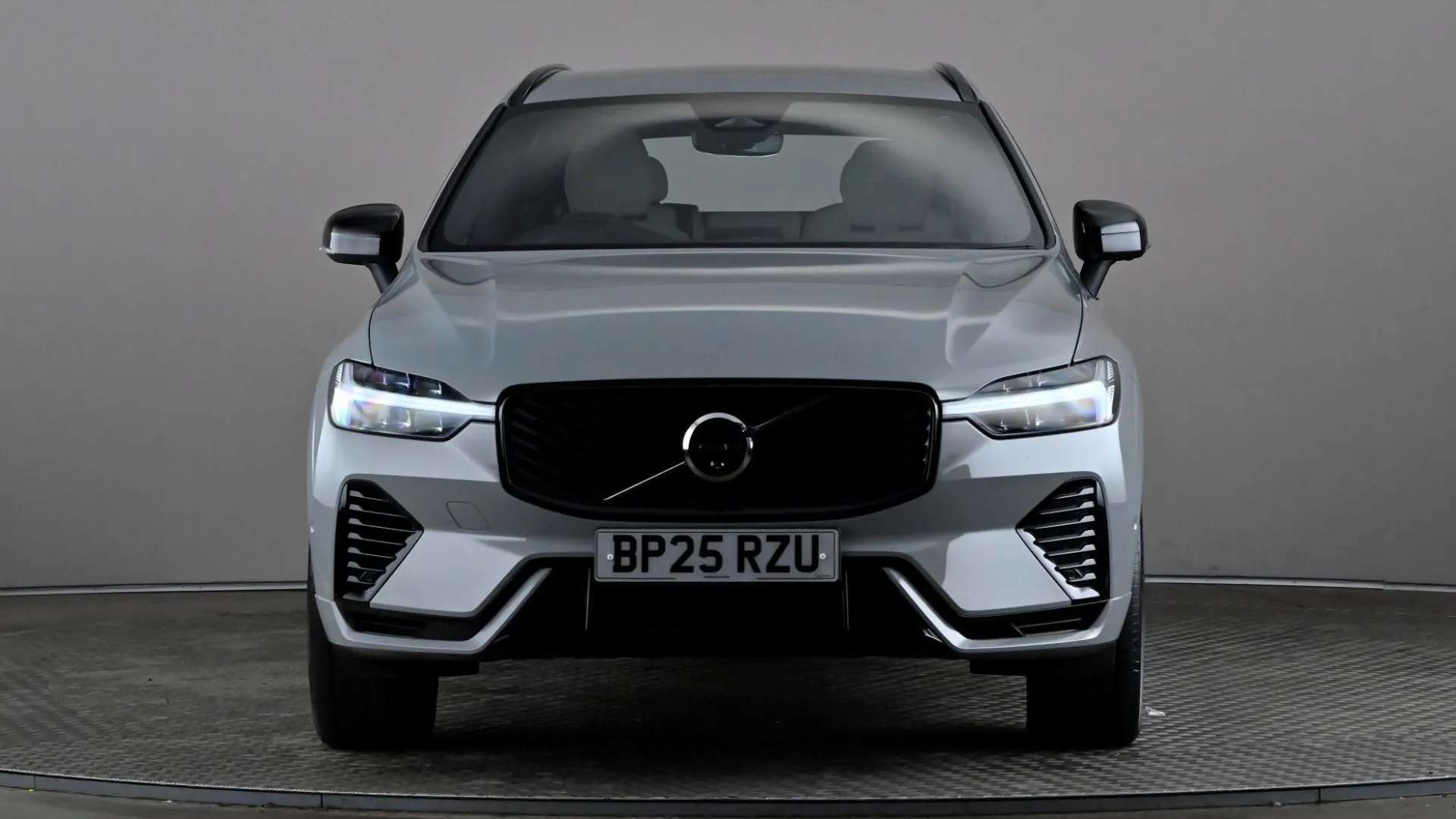 2025 VOLVO XC60 2025 VOLVO XC60