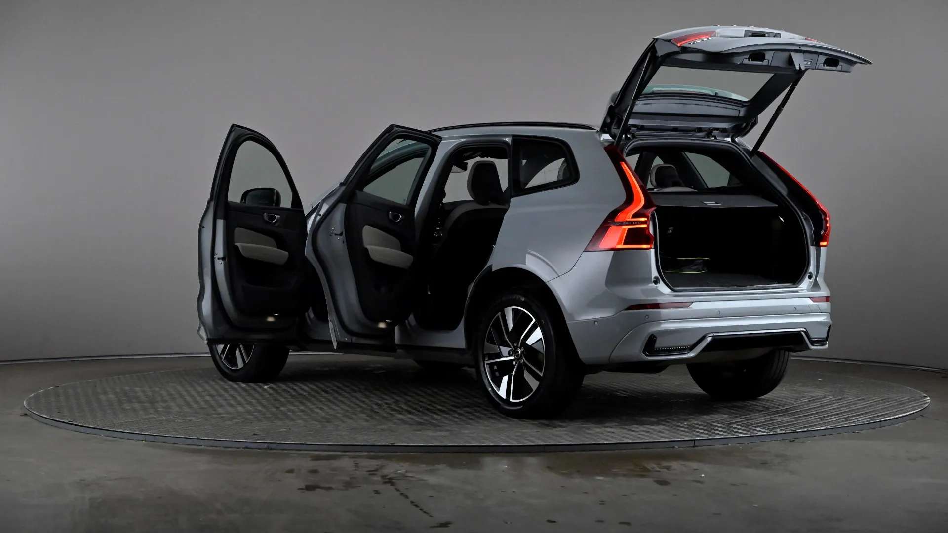 2025 VOLVO XC60 2025 VOLVO XC60
