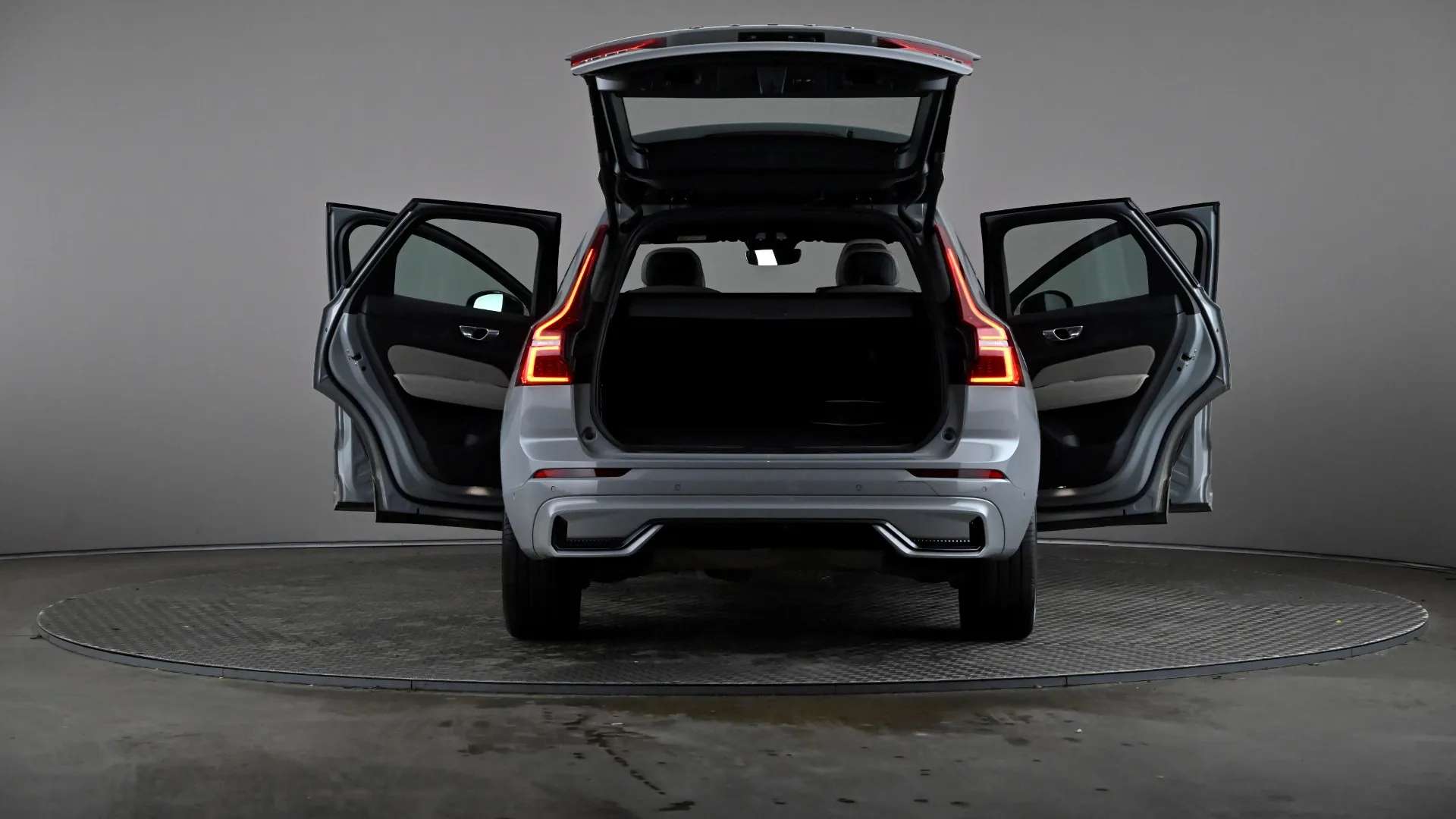 2025 VOLVO XC60 2025 VOLVO XC60