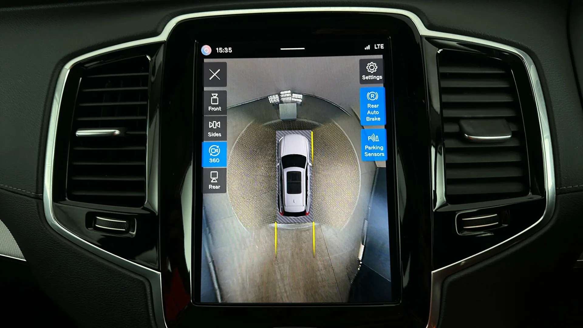 2023 VOLVO XC90 2023 VOLVO XC90