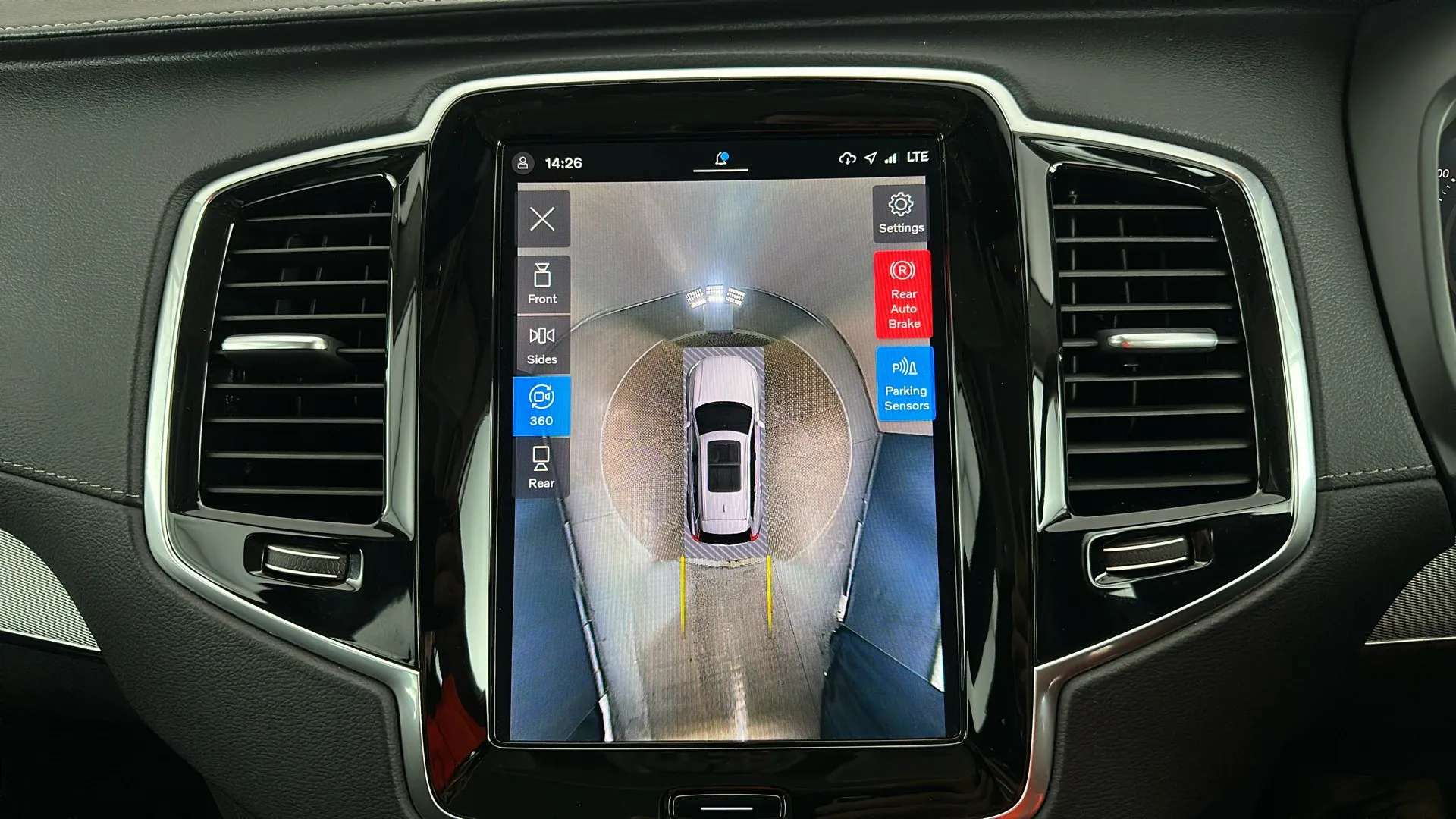 2023 VOLVO XC90 2023 VOLVO XC90
