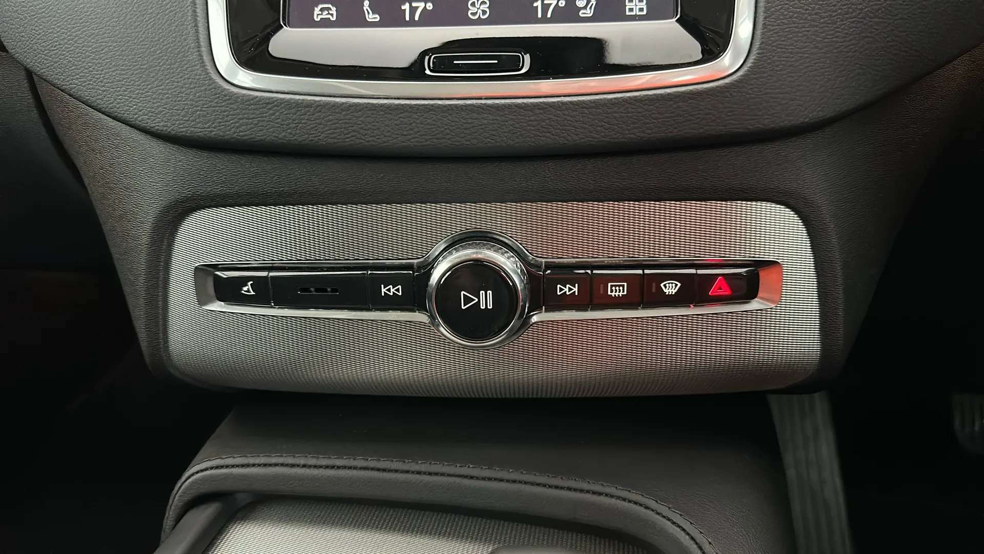 2023 VOLVO XC90 2023 VOLVO XC90