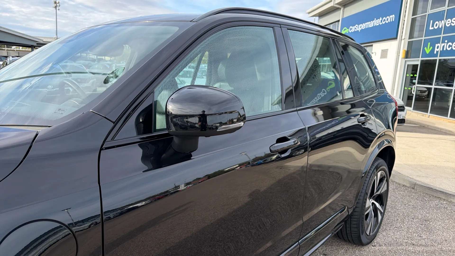 2023 VOLVO XC90 2023 VOLVO XC90