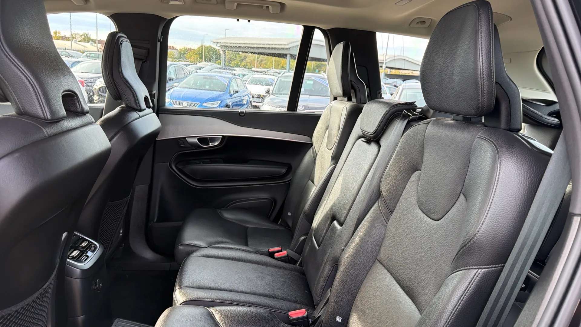 2023 VOLVO XC90 2023 VOLVO XC90