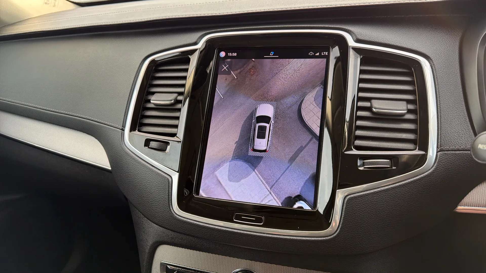 2023 VOLVO XC90 2023 VOLVO XC90