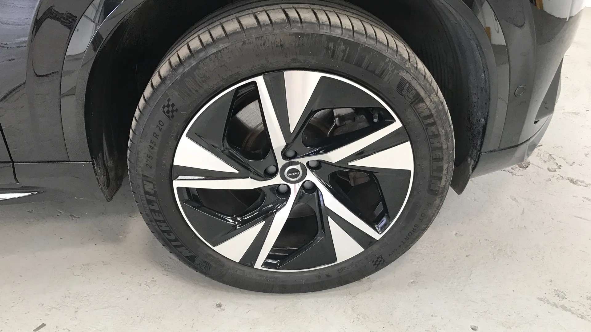 2023 VOLVO XC90 2023 VOLVO XC90