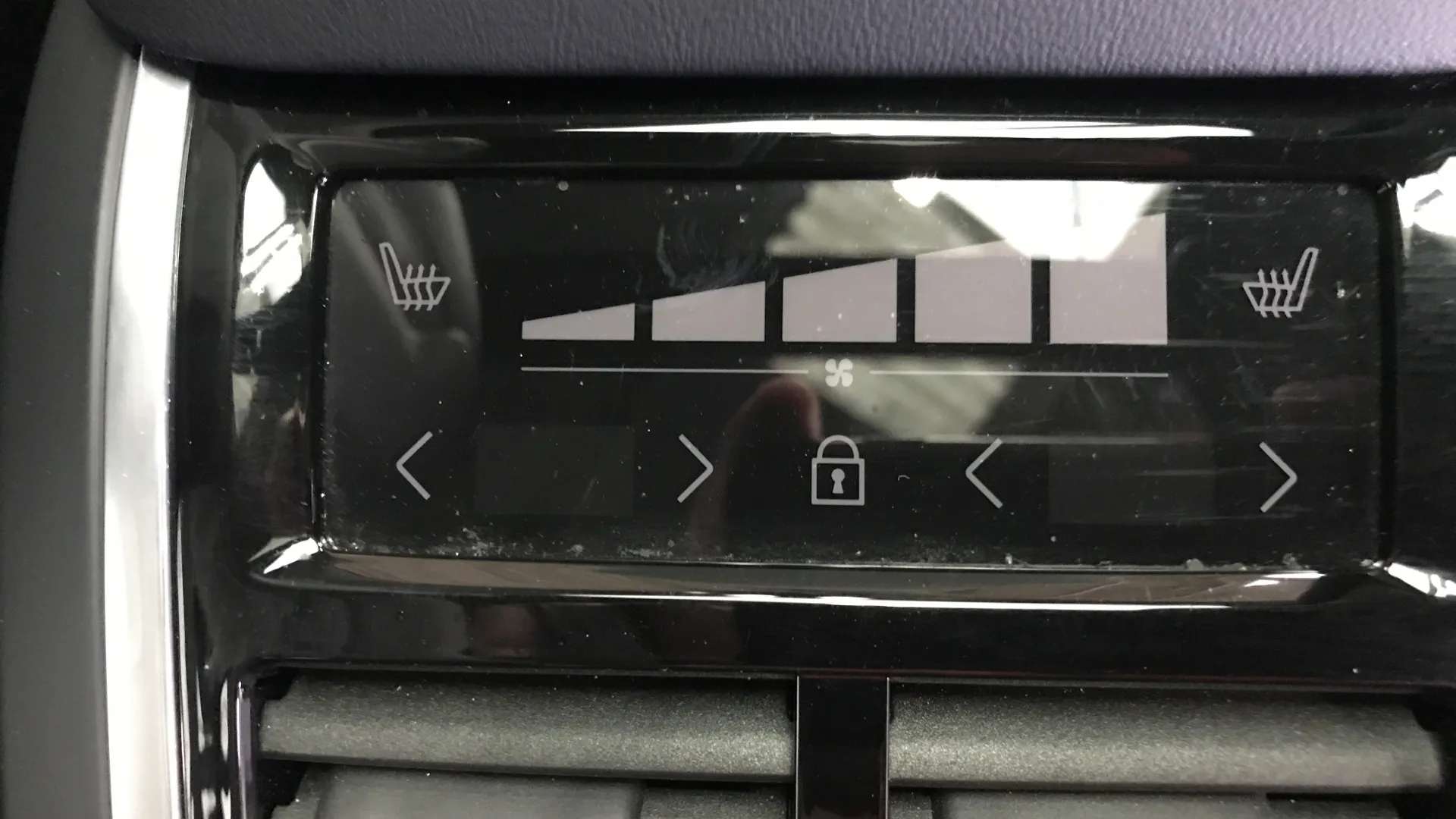 2023 VOLVO XC90 2023 VOLVO XC90