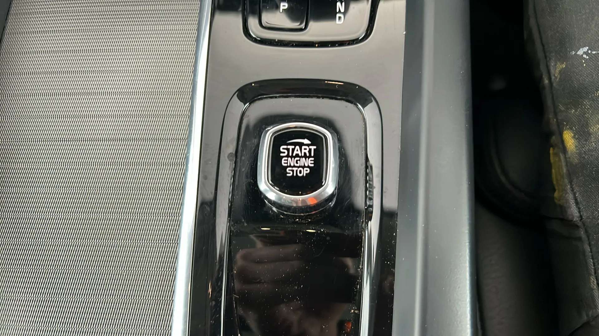 2023 VOLVO XC60 2023 VOLVO XC60