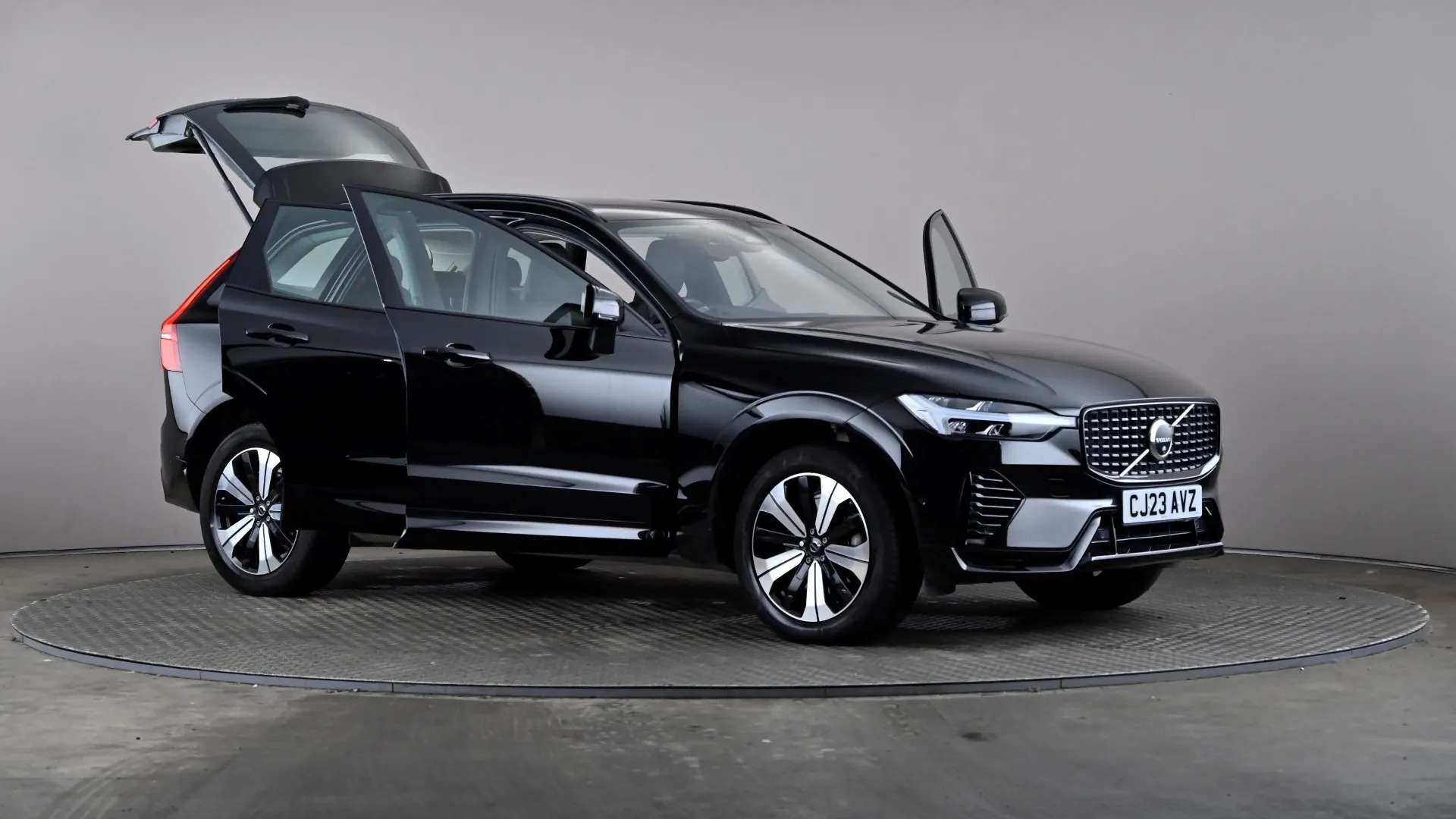 2023 VOLVO XC60 2023 VOLVO XC60