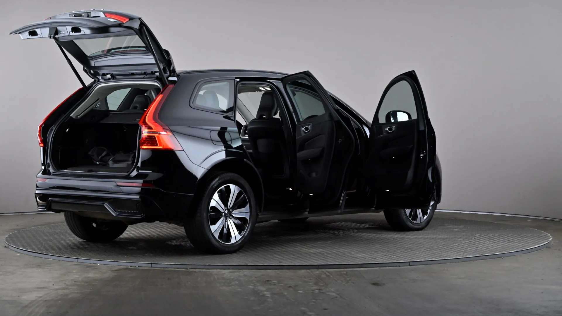 2023 VOLVO XC60 2023 VOLVO XC60