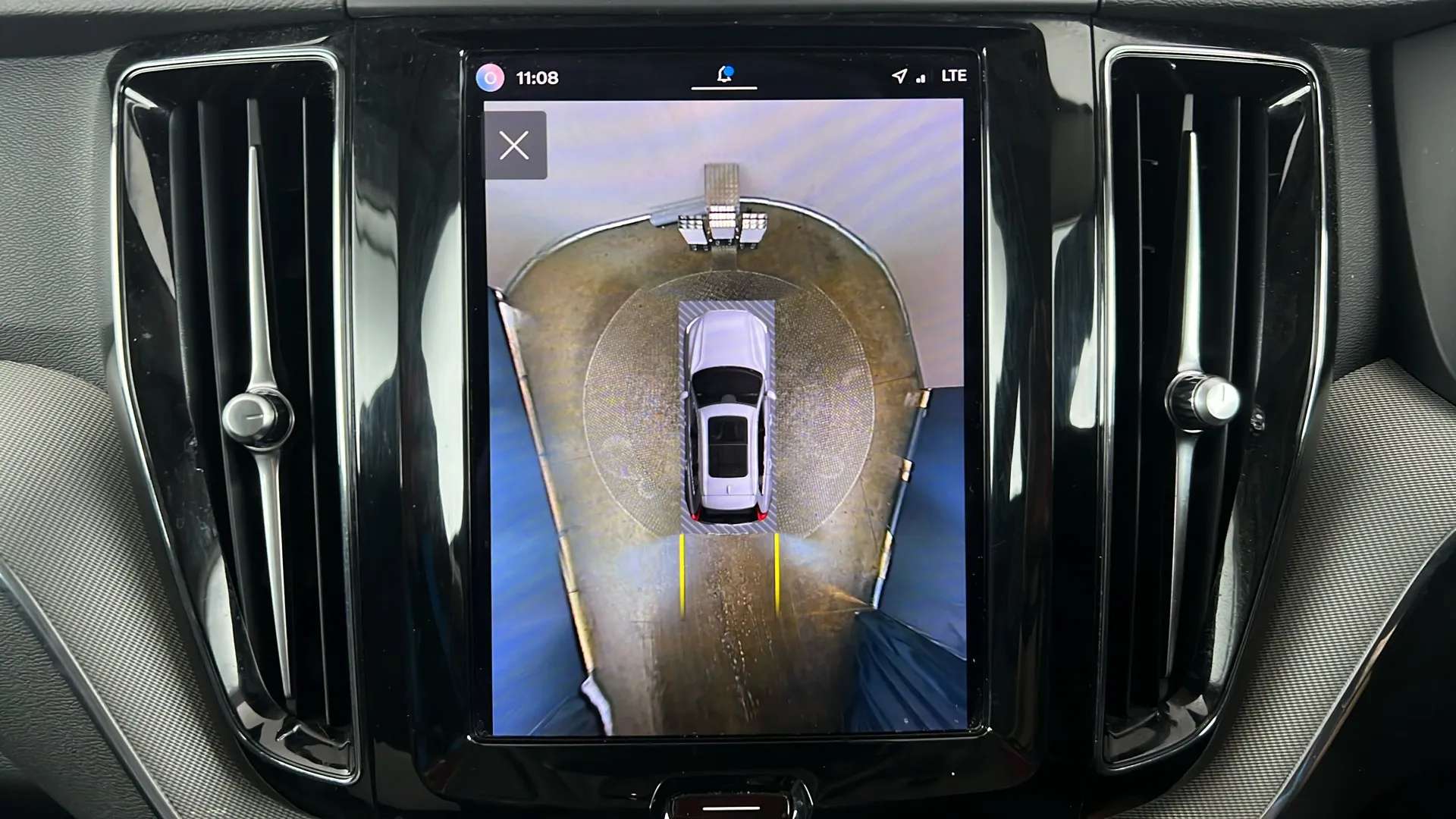 2023 VOLVO XC60 2023 VOLVO XC60