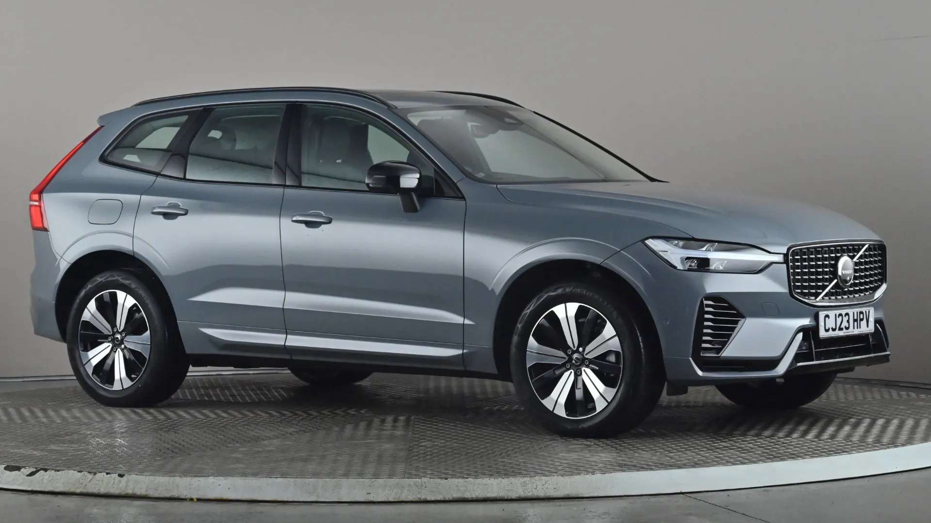 2023 VOLVO XC60 2023 VOLVO XC60