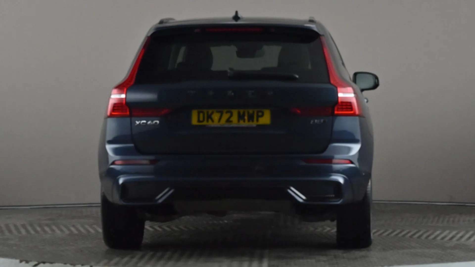 2023 VOLVO XC60 2023 VOLVO XC60