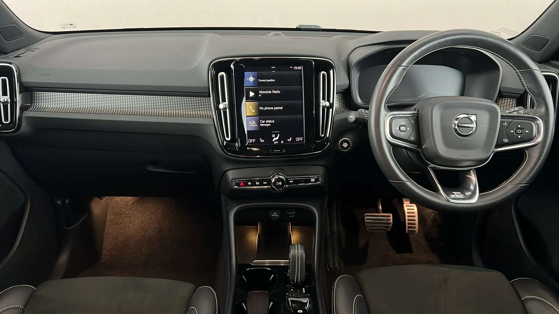 2018 VOLVO XC40 2018 VOLVO XC40