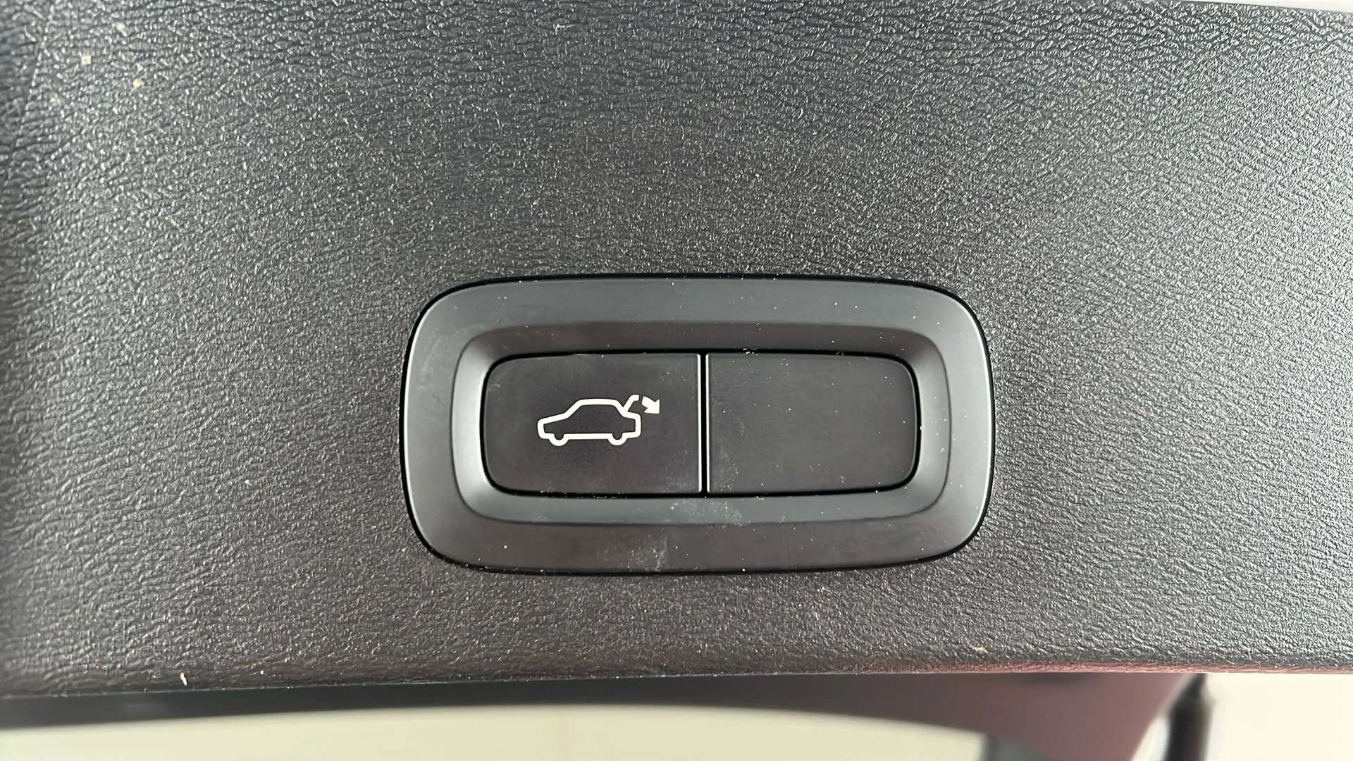 2018 VOLVO XC40 2018 VOLVO XC40