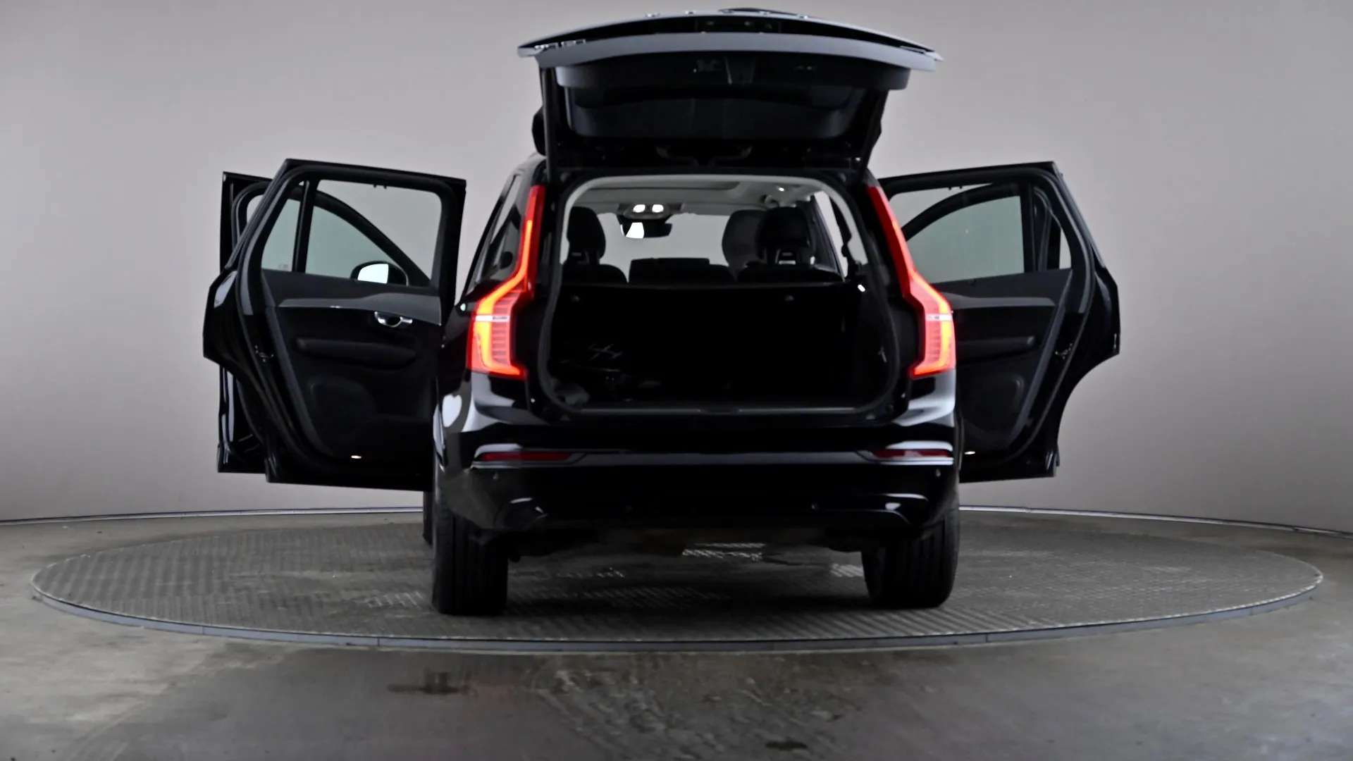 2023 VOLVO XC90 2023 VOLVO XC90