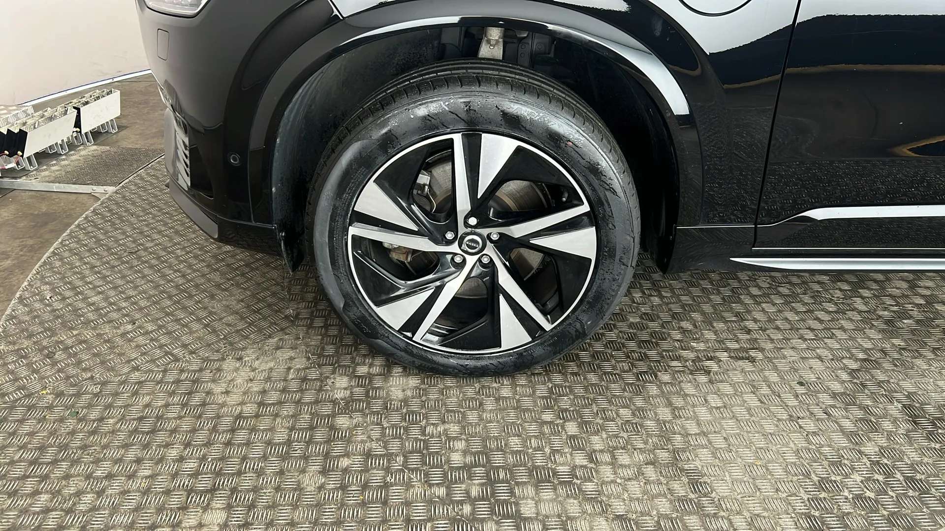 2023 VOLVO XC90 2023 VOLVO XC90