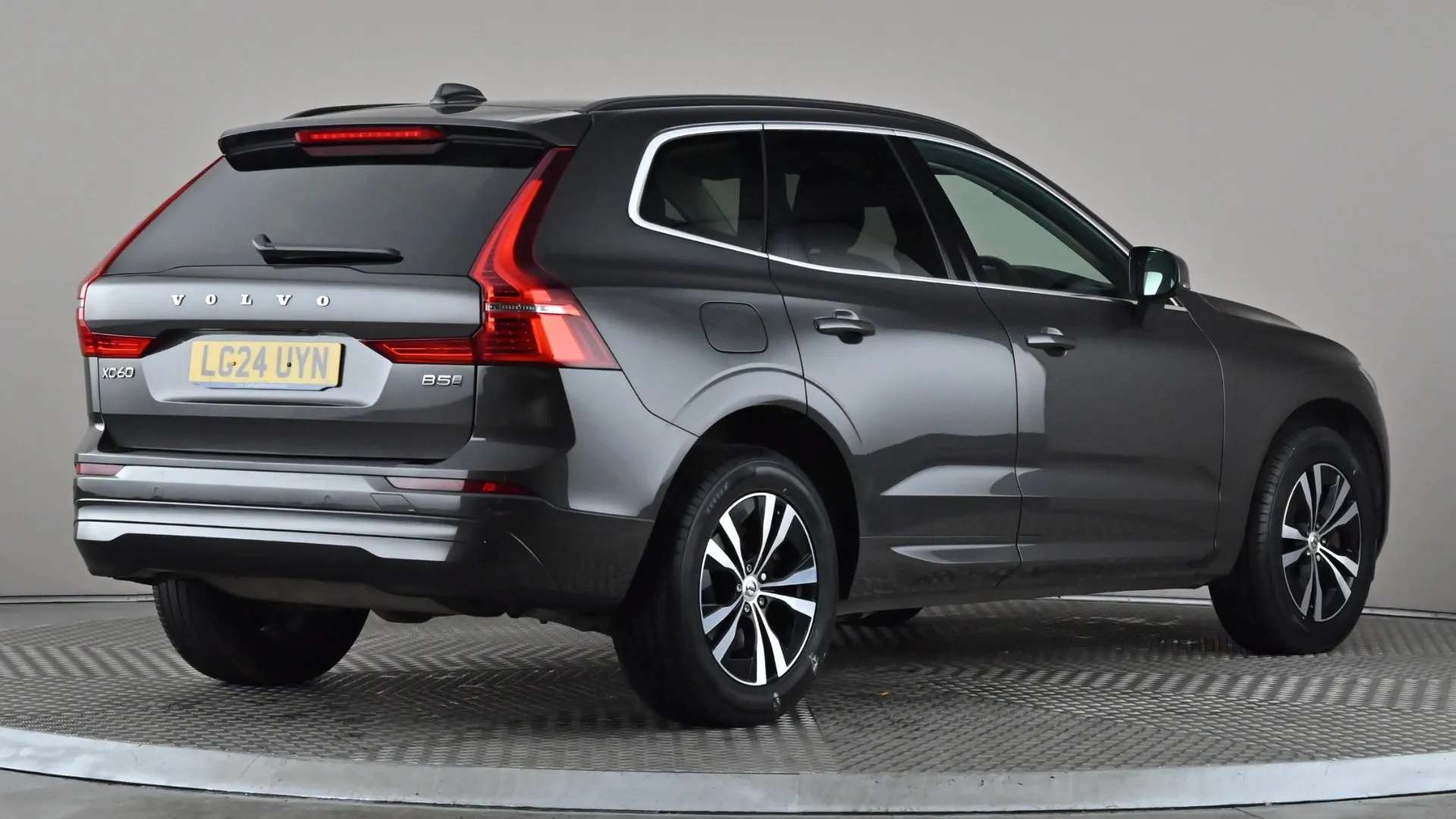2024 VOLVO XC60 2024 VOLVO XC60