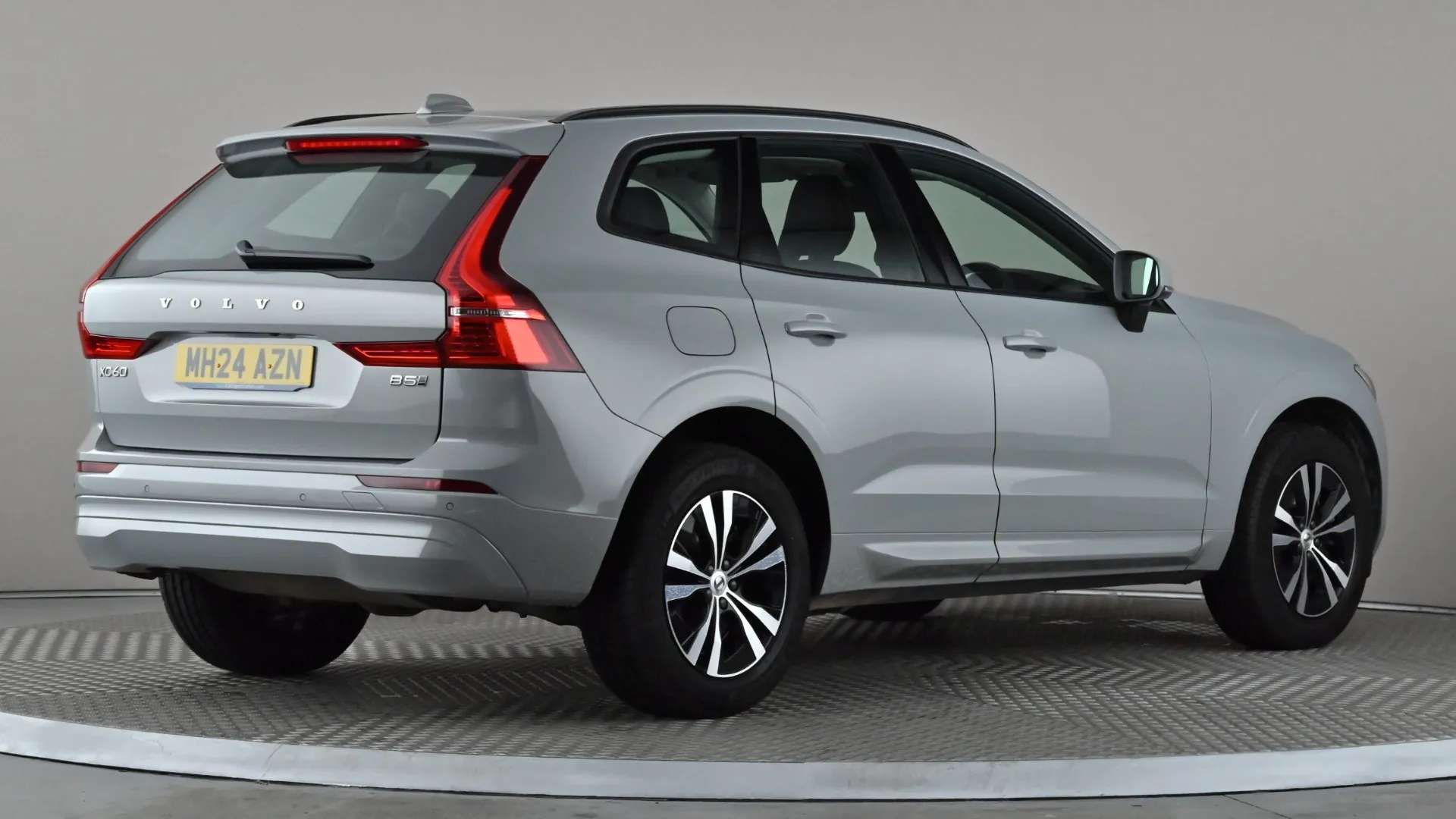 2024 VOLVO XC60 2024 VOLVO XC60