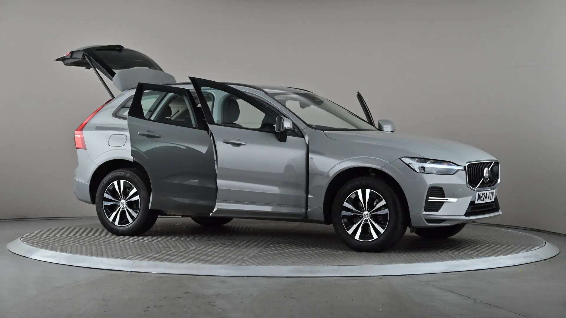 2024 VOLVO XC60 2024 VOLVO XC60