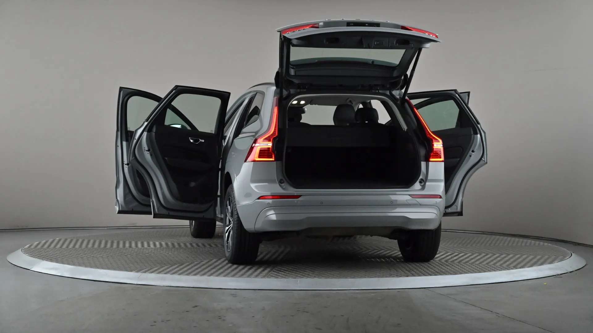 2024 VOLVO XC60 2024 VOLVO XC60
