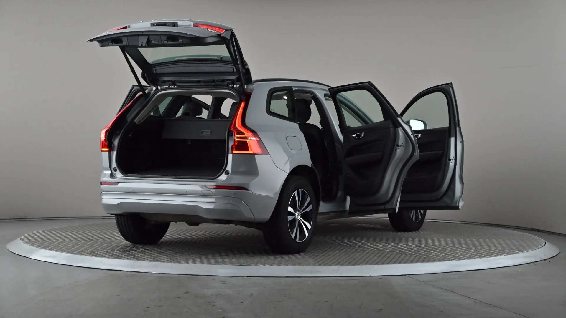 2024 VOLVO XC60 2024 VOLVO XC60