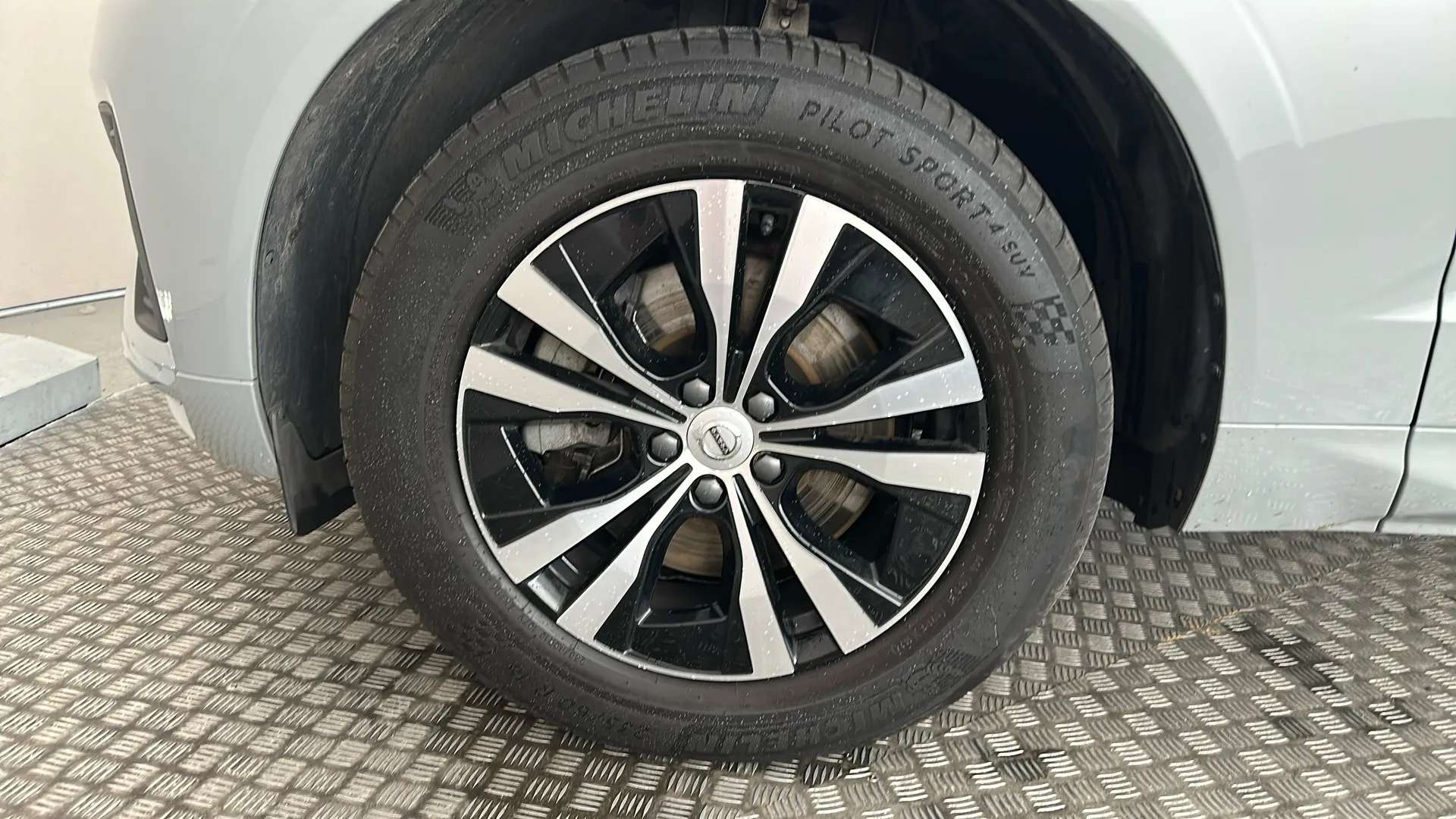 2024 VOLVO XC60 2024 VOLVO XC60