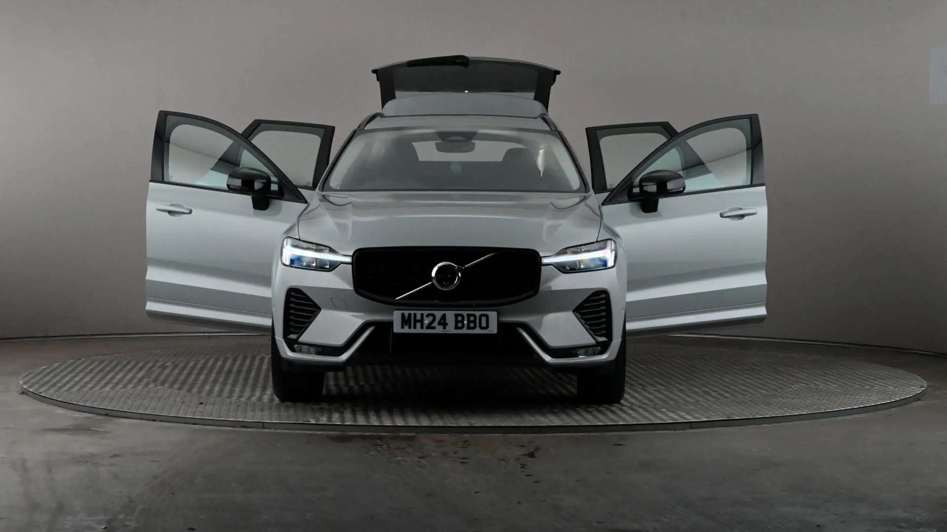 2024 VOLVO XC60 2024 VOLVO XC60