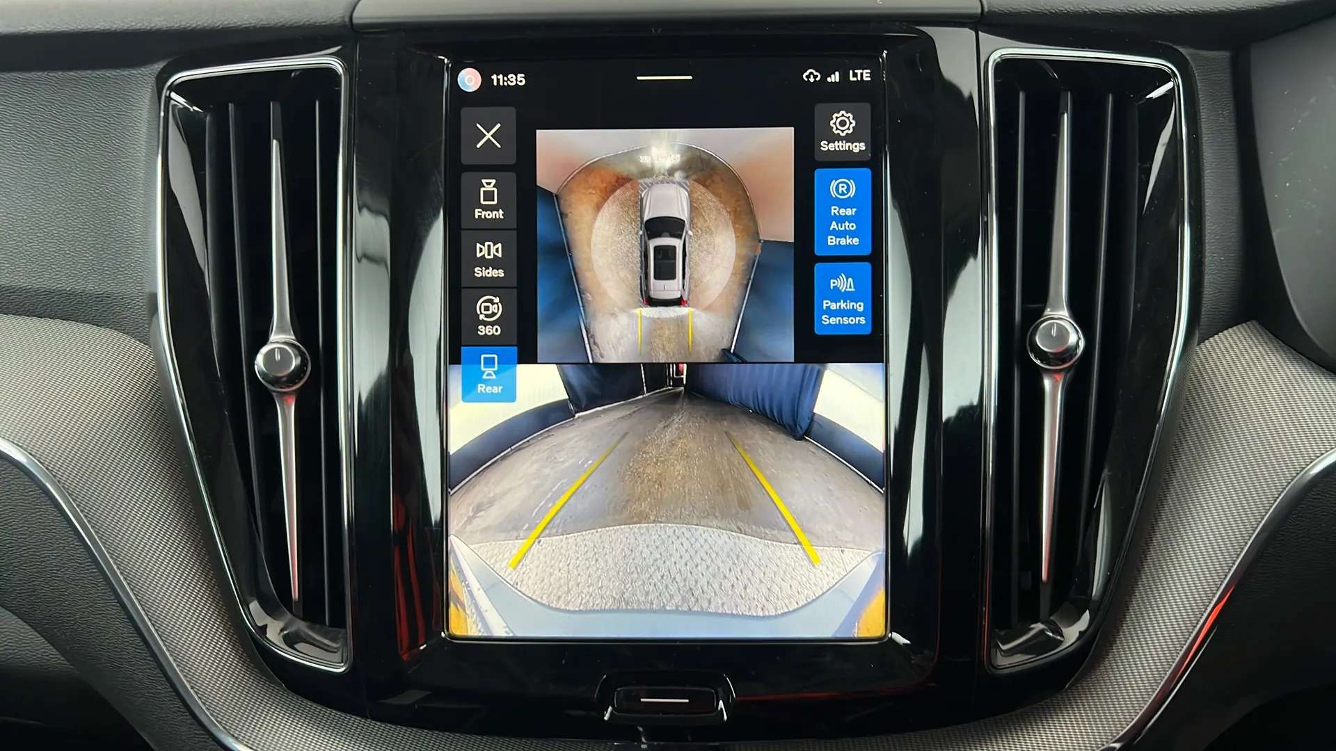 2024 VOLVO XC60 2024 VOLVO XC60