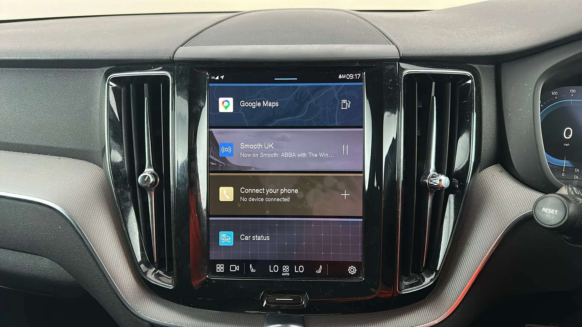 2022 VOLVO XC60 2022 VOLVO XC60