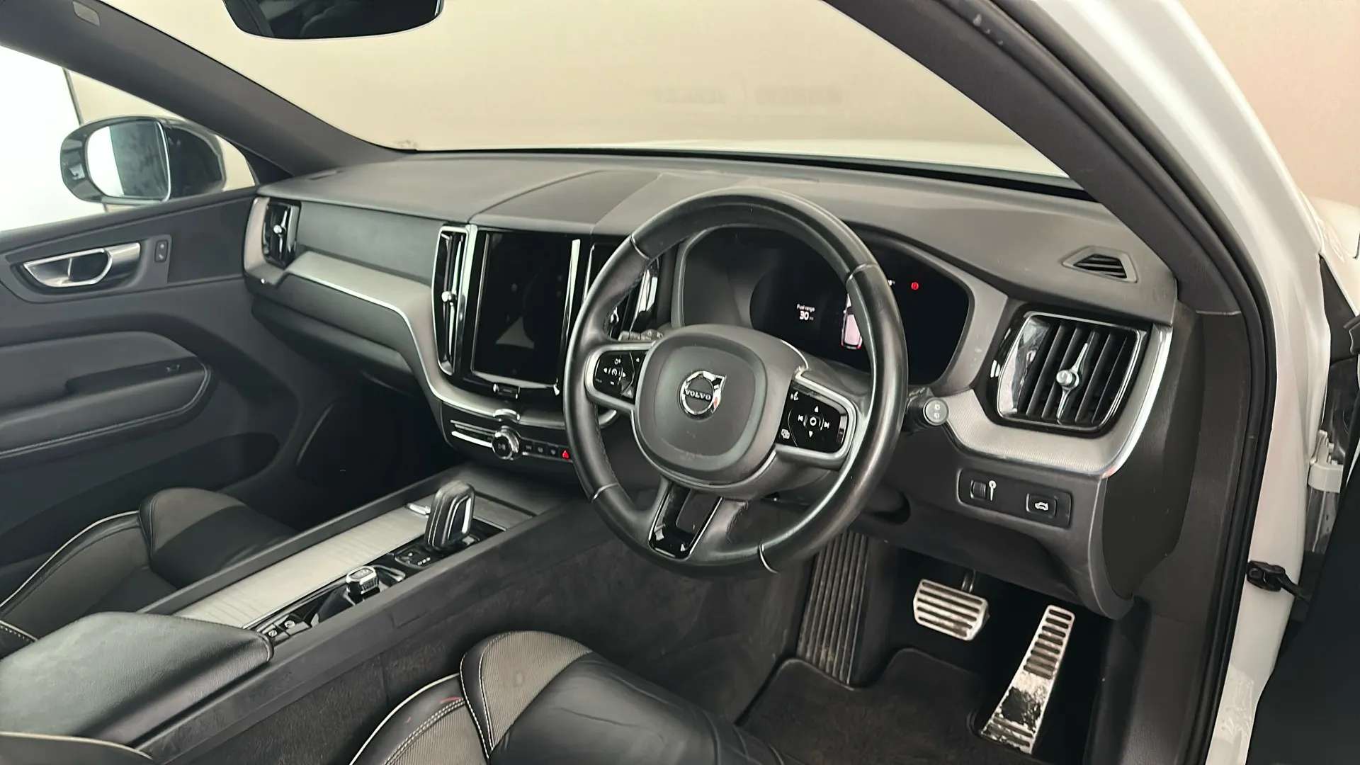 2022 VOLVO XC60 2022 VOLVO XC60