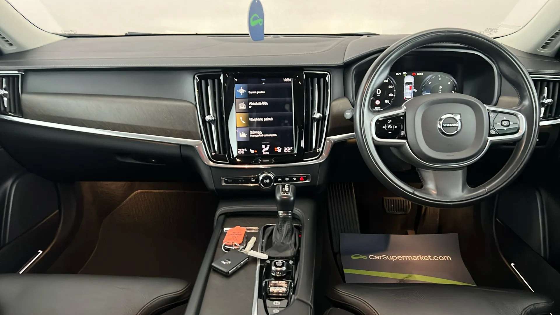 2020 VOLVO V90 2020 VOLVO V90