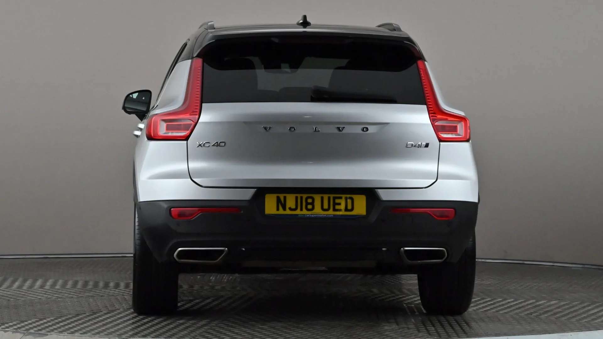 2018 VOLVO XC40 2018 VOLVO XC40