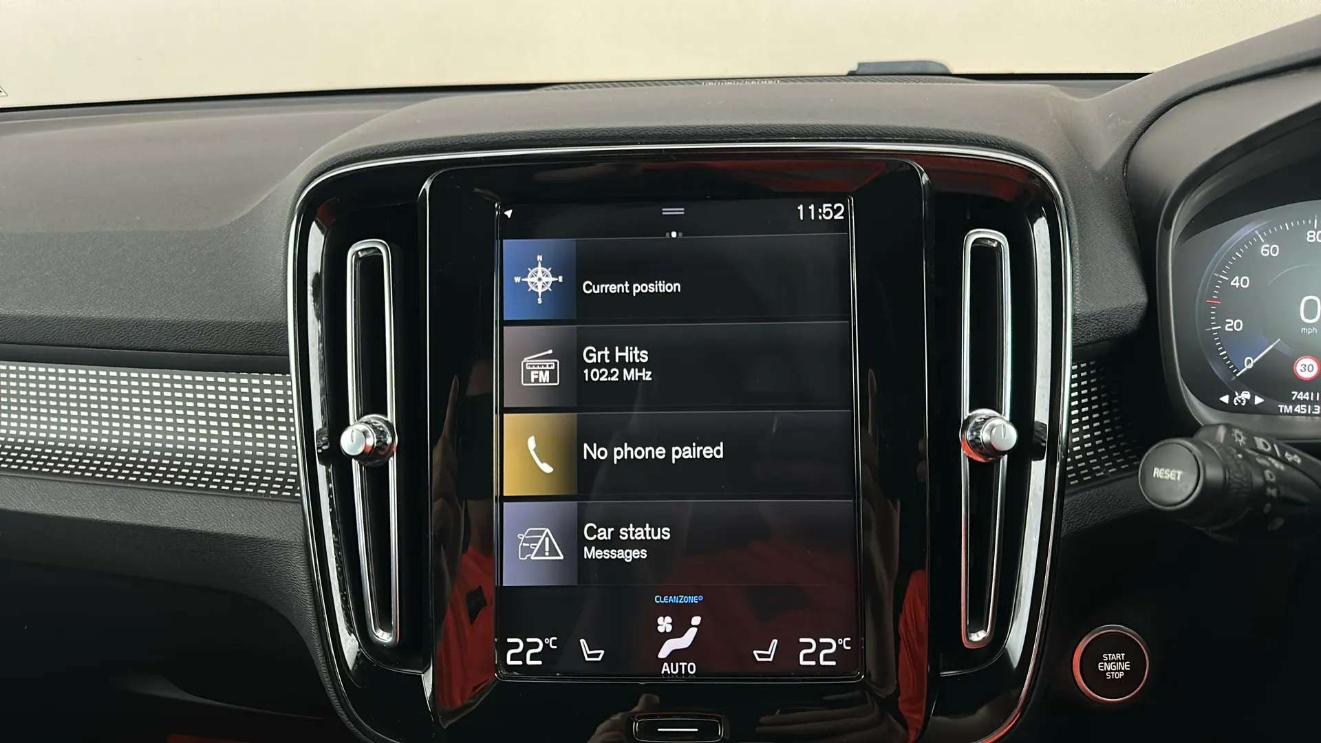 2018 VOLVO XC40 2018 VOLVO XC40
