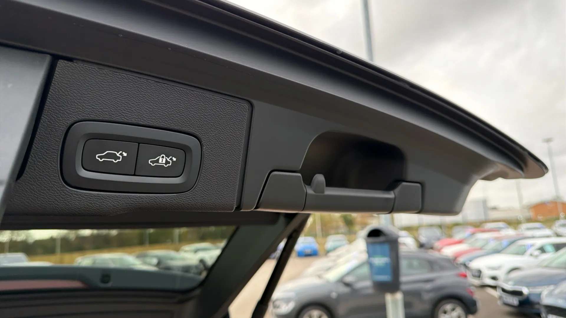 2022 VOLVO XC60 2022 VOLVO XC60