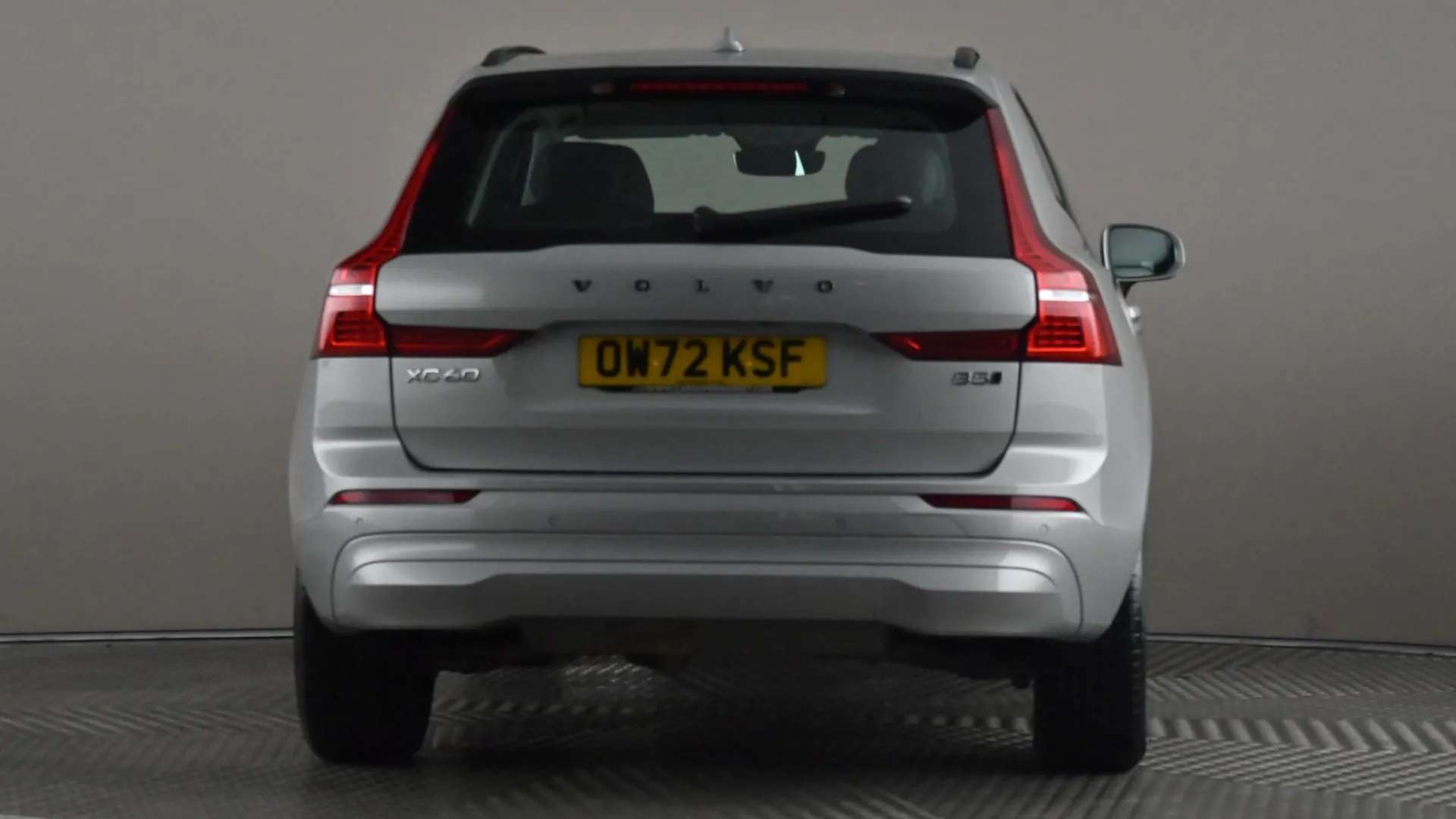 2023 VOLVO XC60 2023 VOLVO XC60