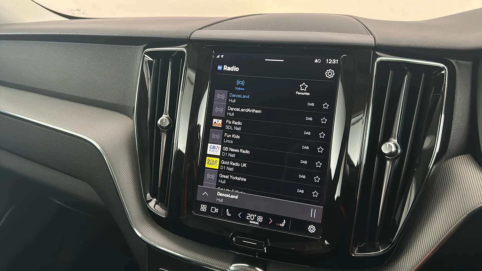 2023 VOLVO XC60 2023 VOLVO XC60